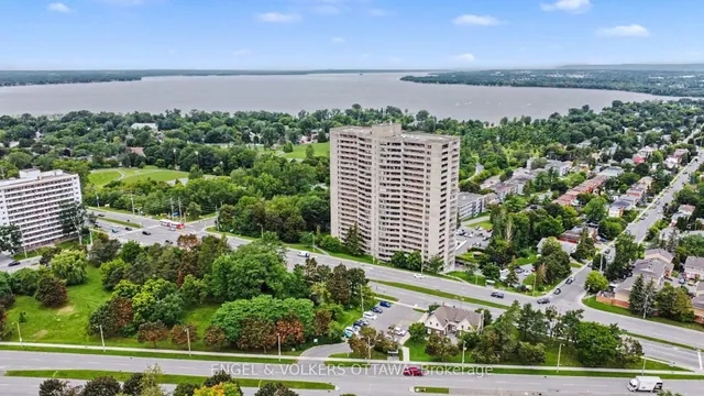 415 Greenview Ave #1702, Ottawa 2