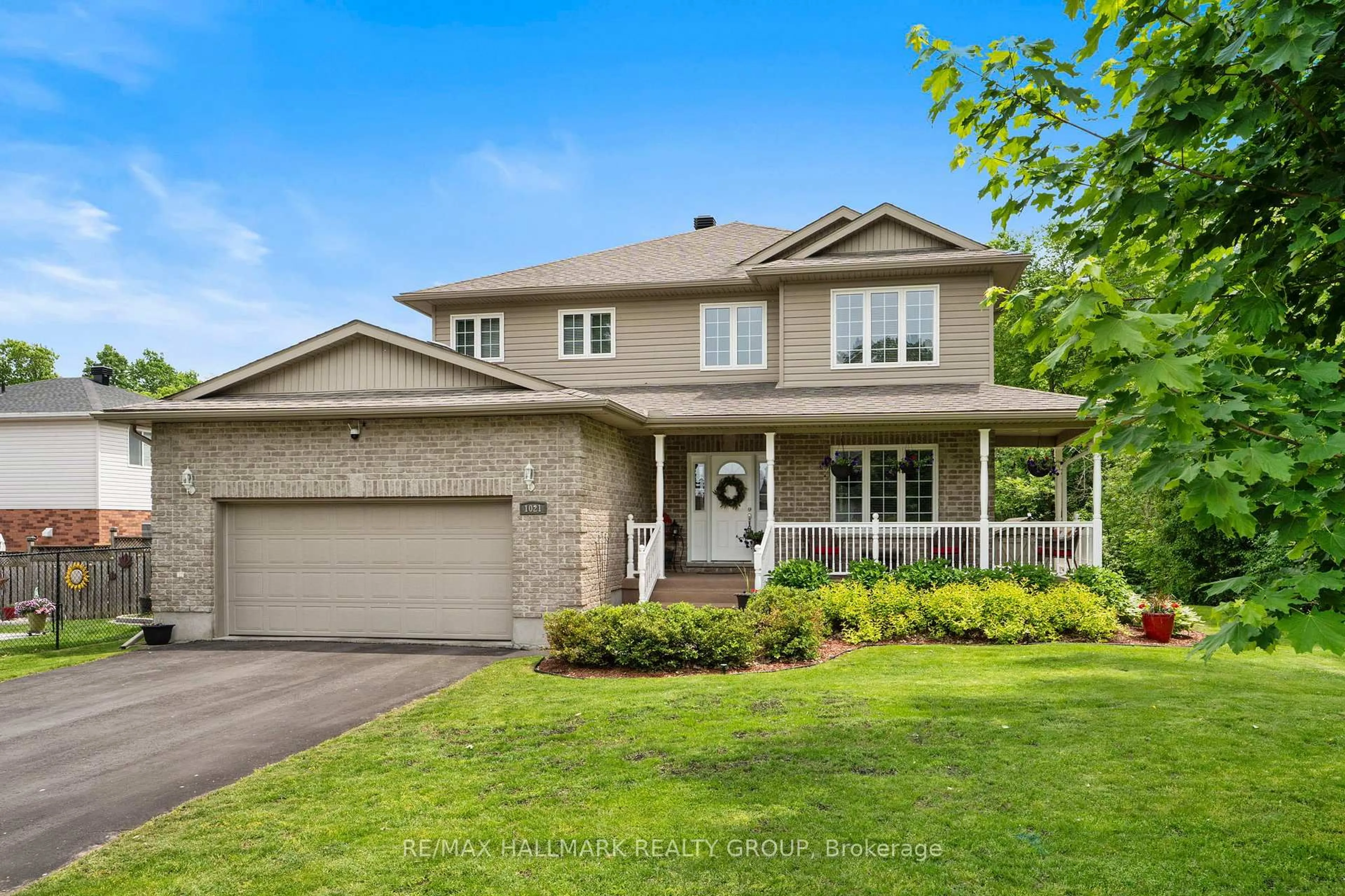 Unknown for 1021 Kingswood St, Brockville Ontario K6V 7G1