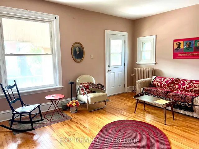 107 Spadina Ave, Ottawa 3