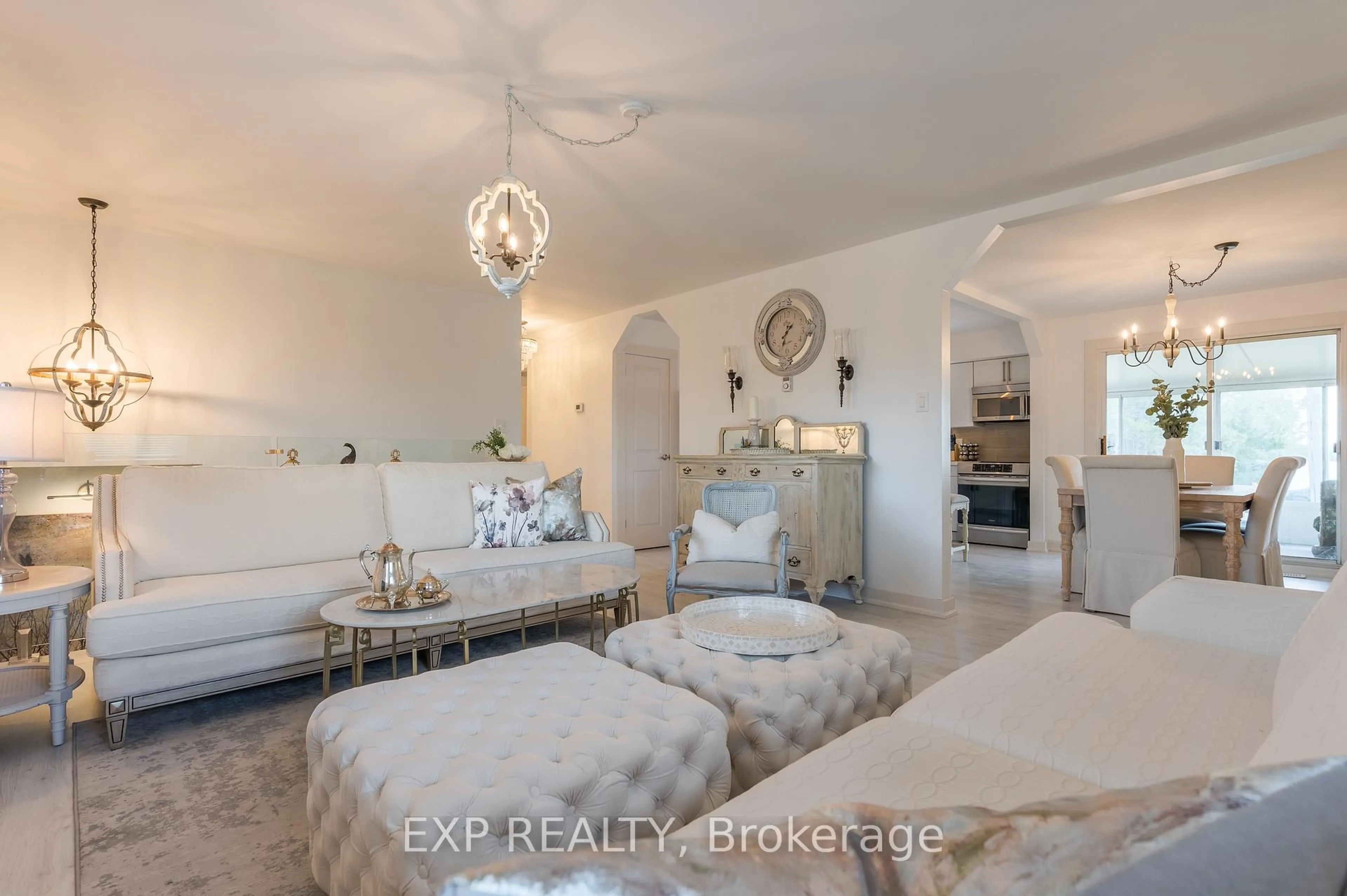 Living room with furniture, ceramic/tile floor for 150 Bayview Dr, Napanee Ontario K7R 3K8