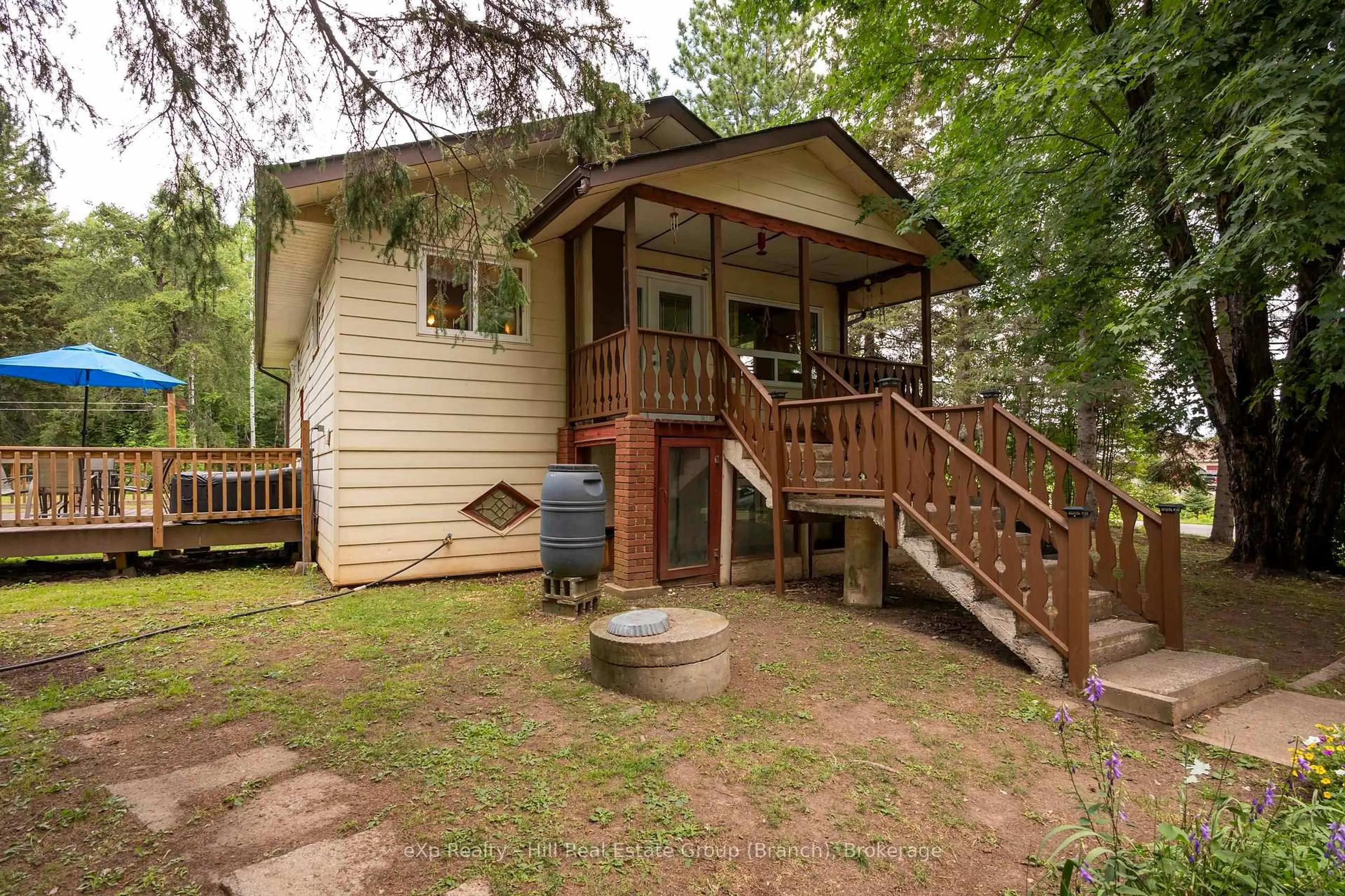 Patio, unknown for 391 Fraser Rd, Oliver Paipoonge Ontario P7C 5M9