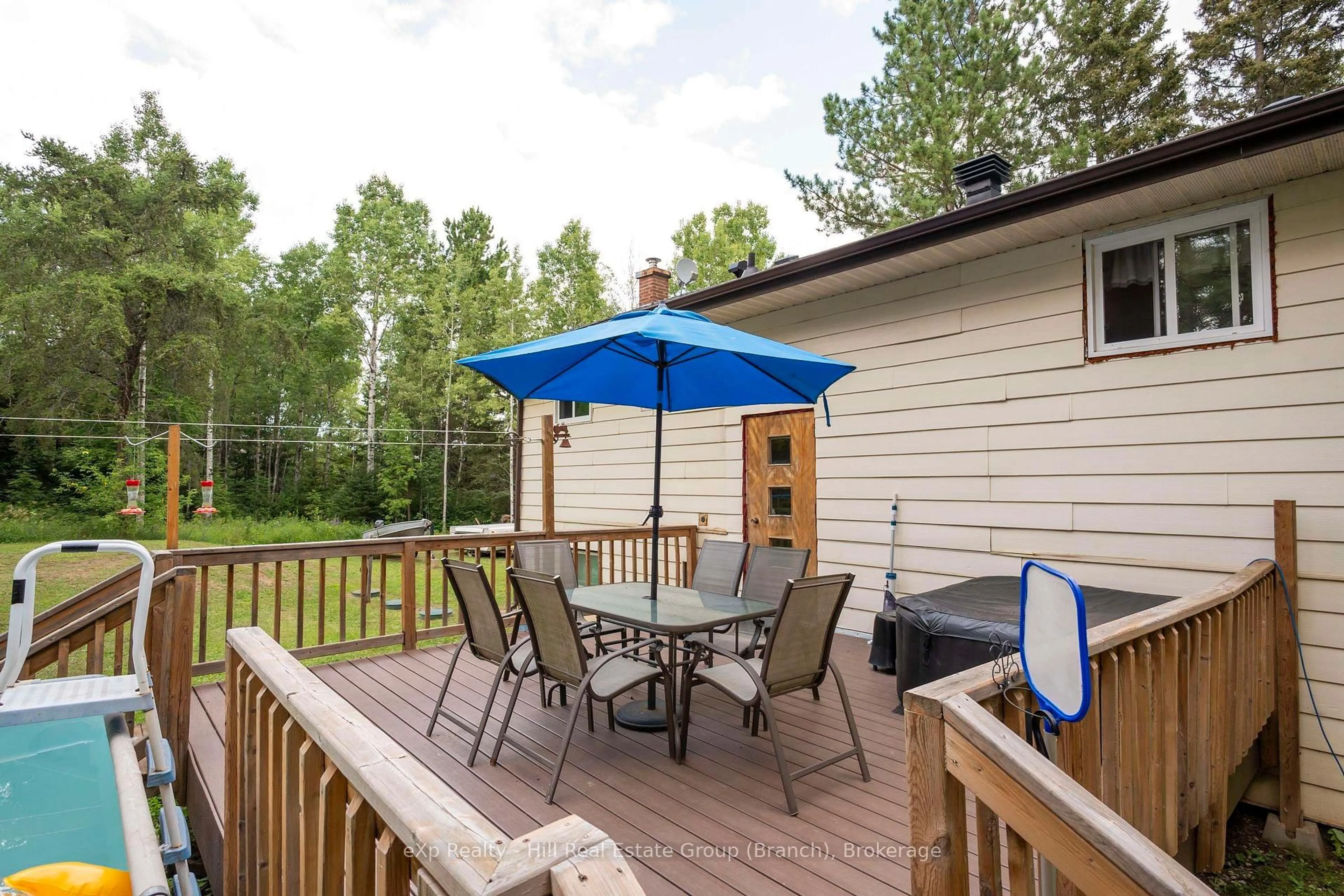 Patio, unknown for 391 Fraser Rd, Oliver Paipoonge Ontario P7C 5M9
