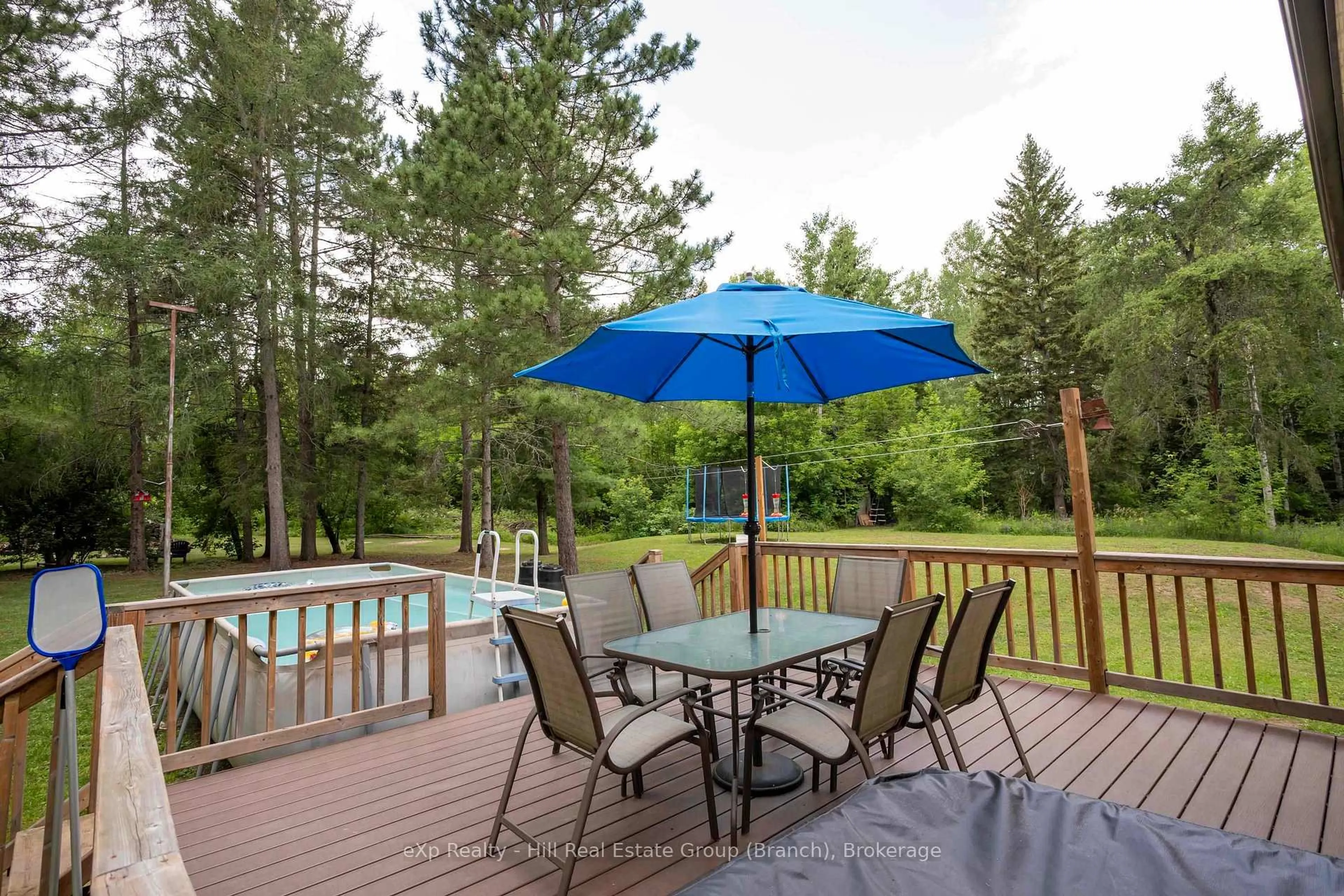 Patio, unknown for 391 Fraser Rd, Oliver Paipoonge Ontario P7C 5M9