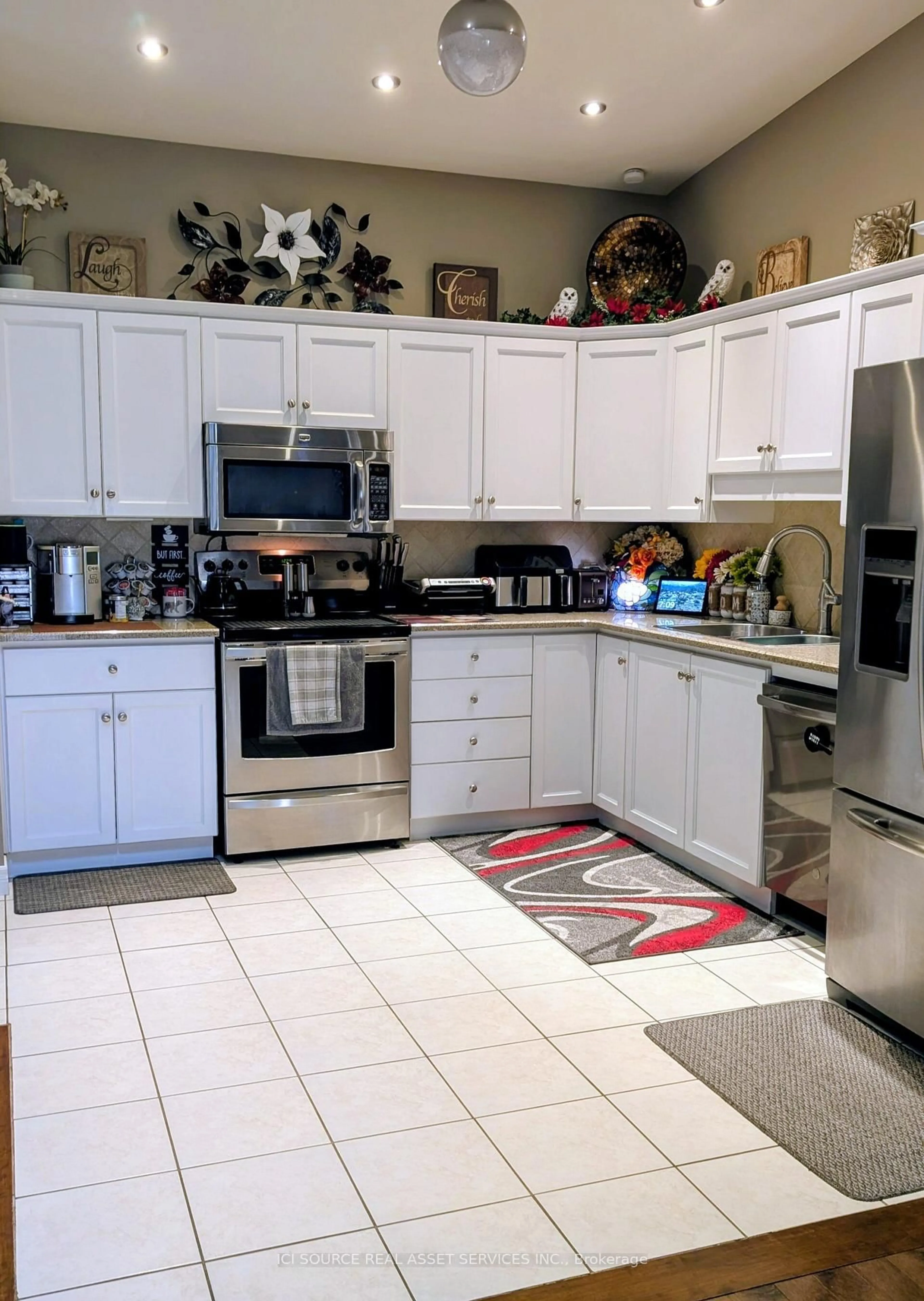 Unknown for 22 Mcintosh Ave, Chatham-Kent Ontario N7M 6M1