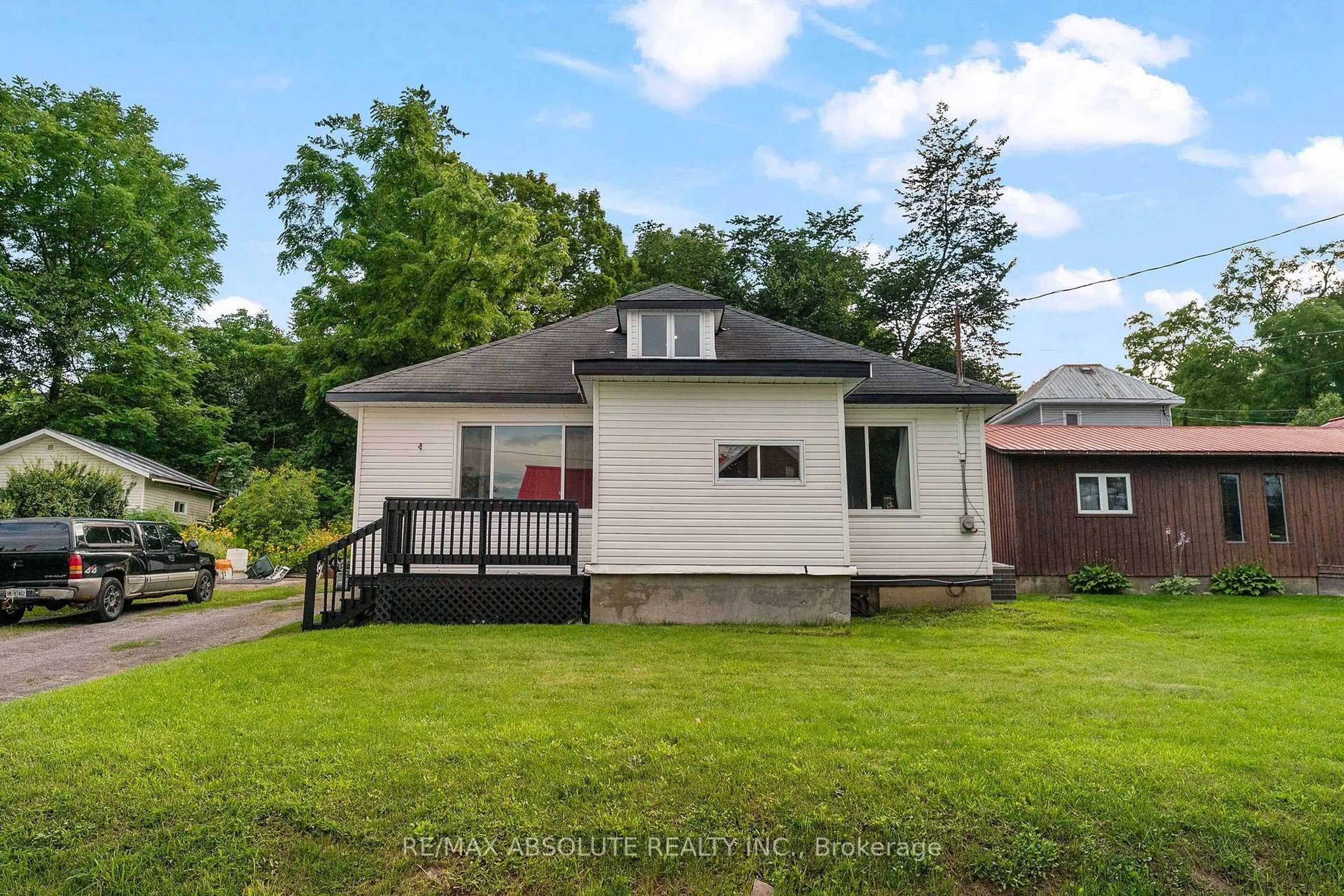 A pic from outside/outdoor area/front of a property/back of a property/a pic from drone, unknown for 853 B River Rd, Braeside Ontario K0A 1G0