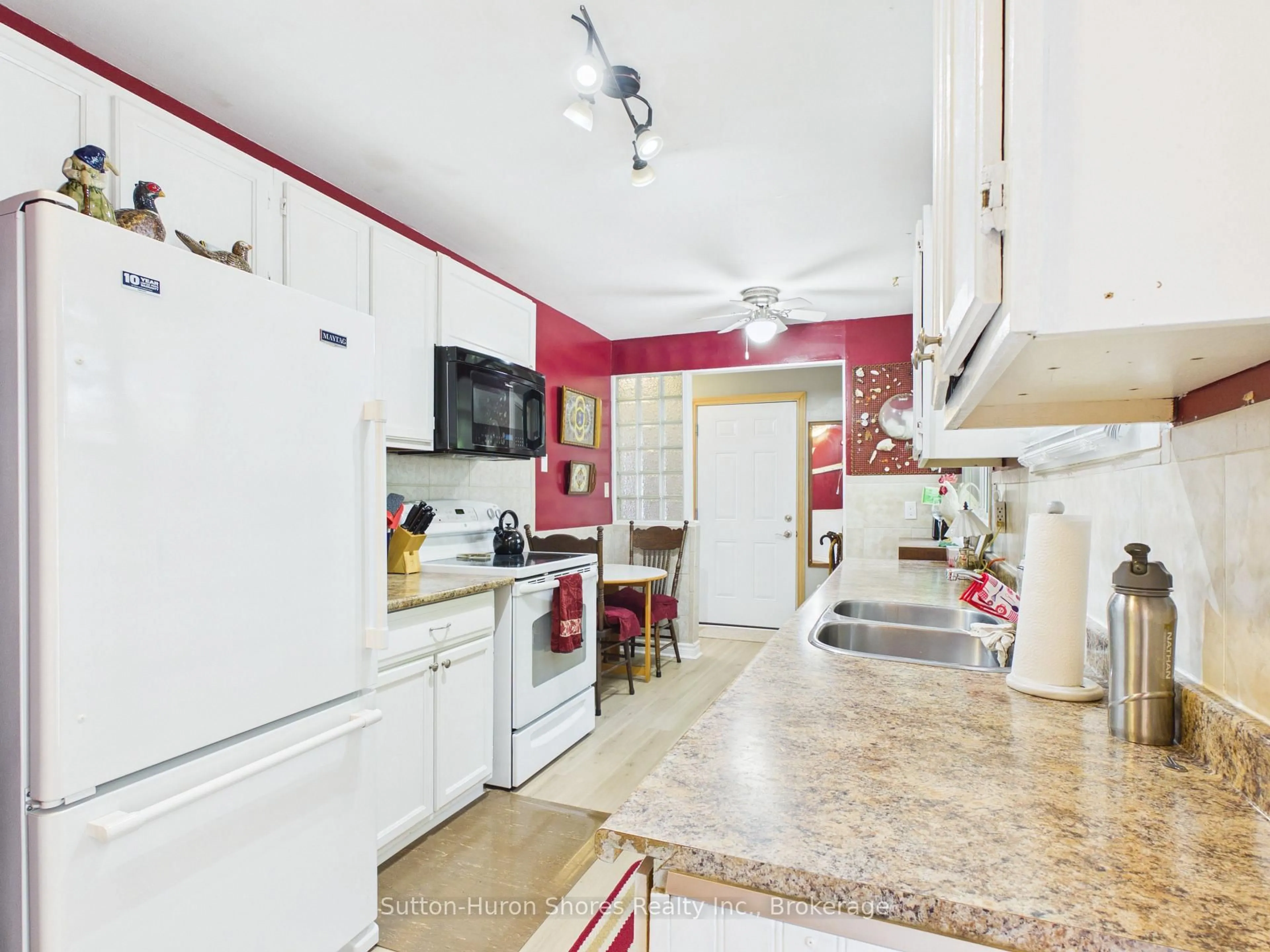 Unknown for 793 Ruby St, Saugeen Shores Ontario N0H 2C4