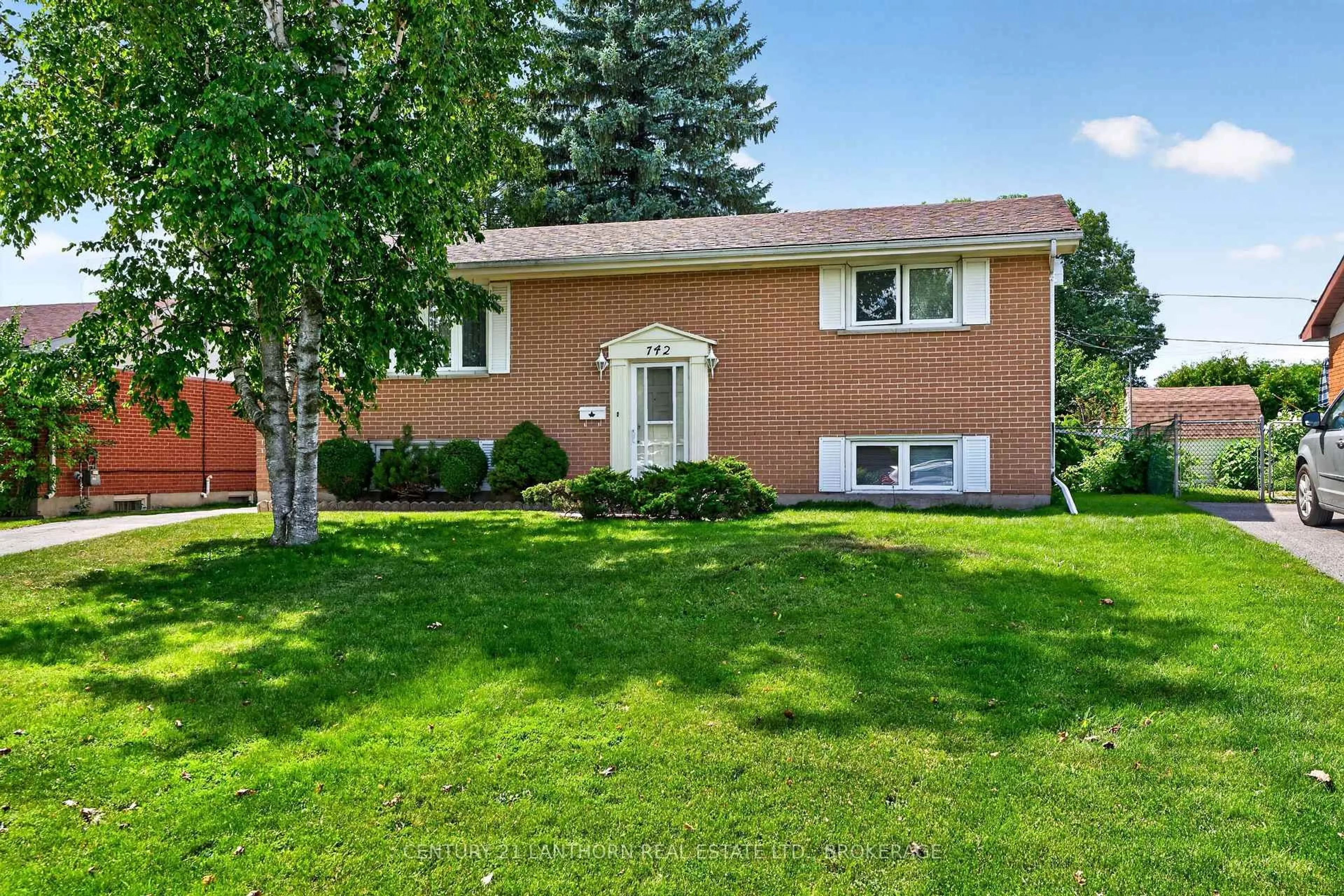 Home with brick exterior material, street for 742 Laidlaw Cres, Kingston Ontario K7M 5M5