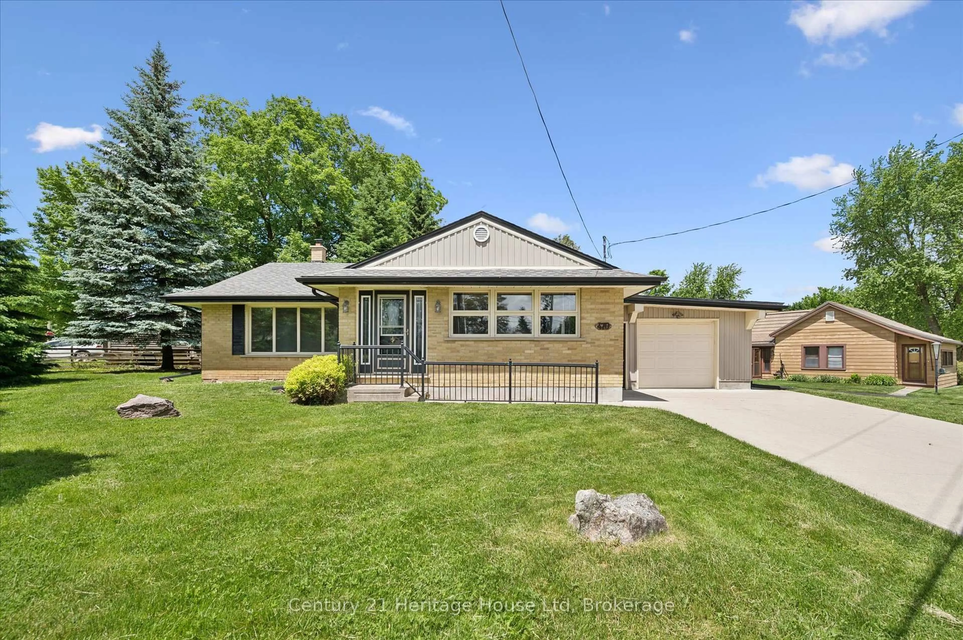 Unknown for 470 Cameron St, Centre Wellington Ontario N1M 2G4