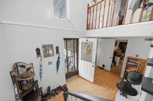 367 Nelson St, Brantford 5