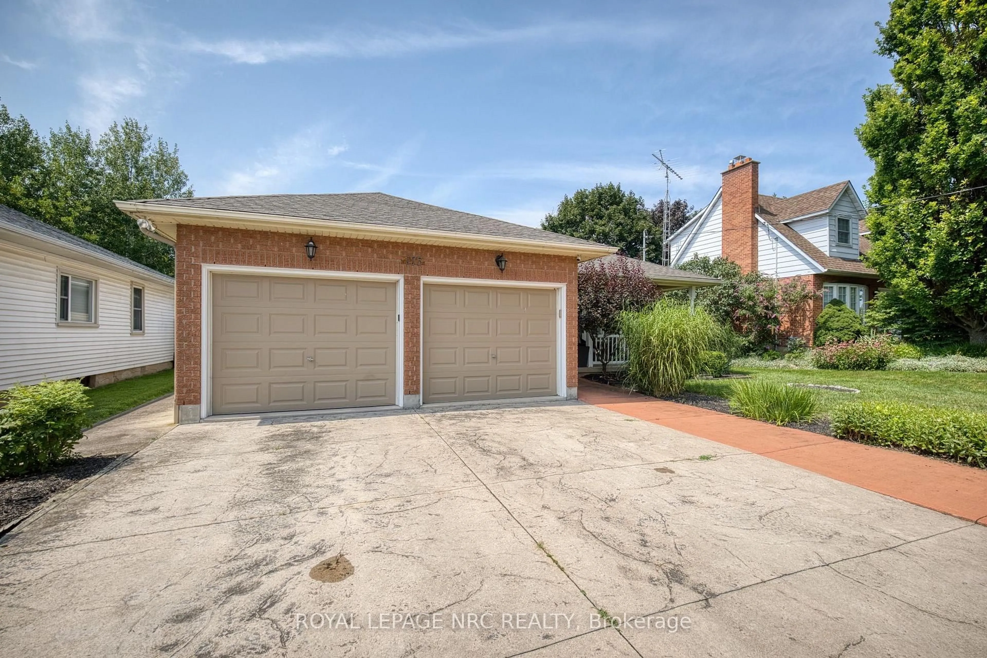 Home with brick exterior material, street for 173 First Street Louth St, St. Catharines Ontario L2W 0A2