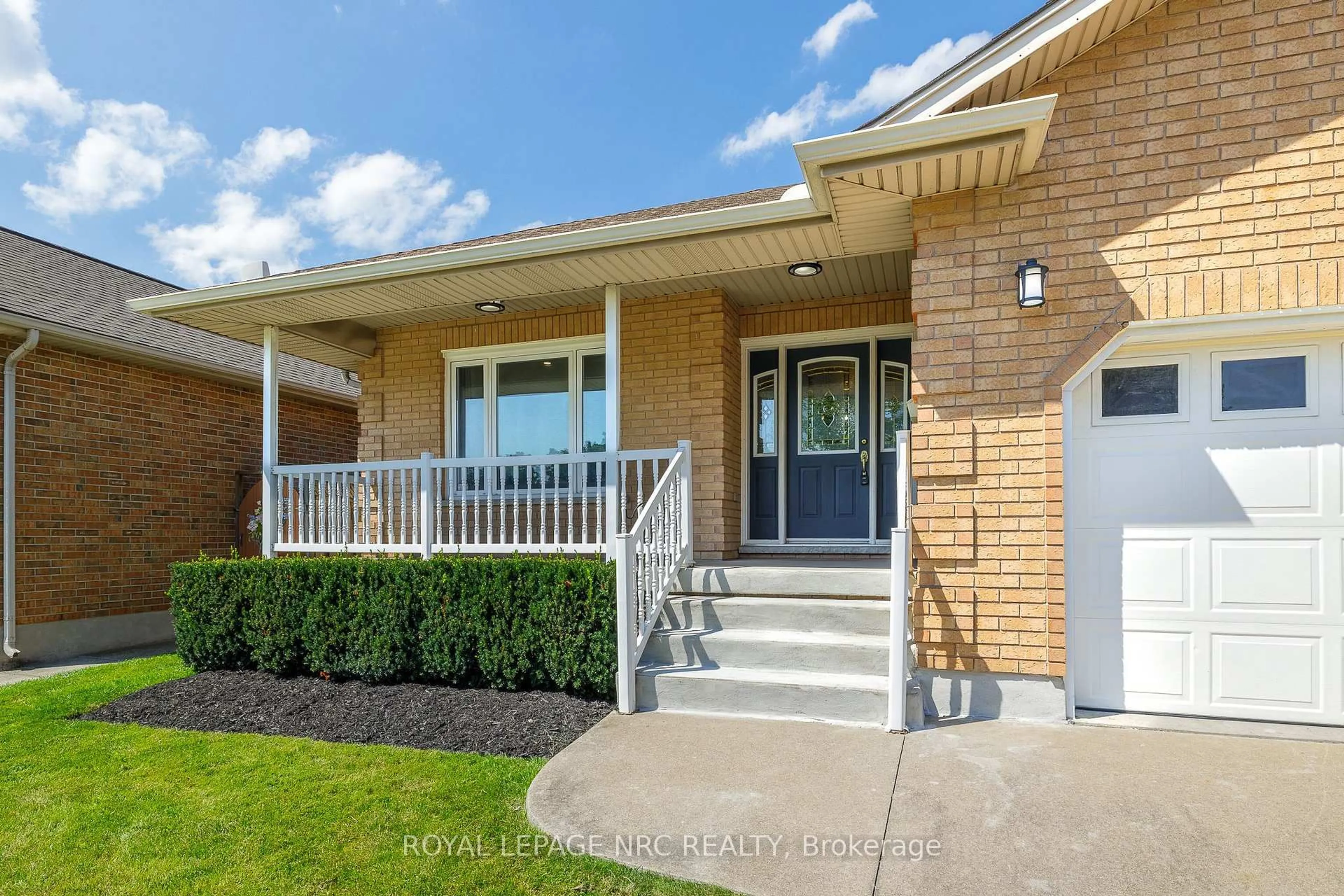 Home with brick exterior material, street for 7621 Cameron Crt, Niagara Falls Ontario L2H 3G9