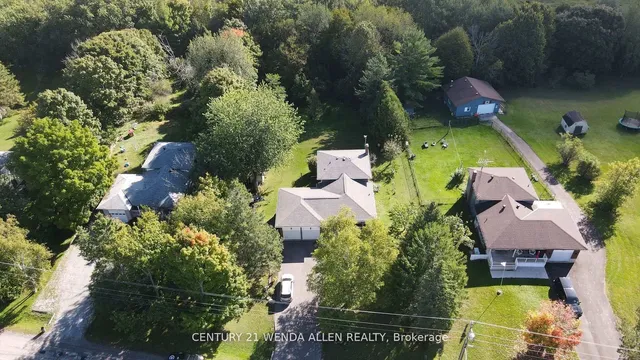 14 Manvers Dr, Kawartha Lakes 4
