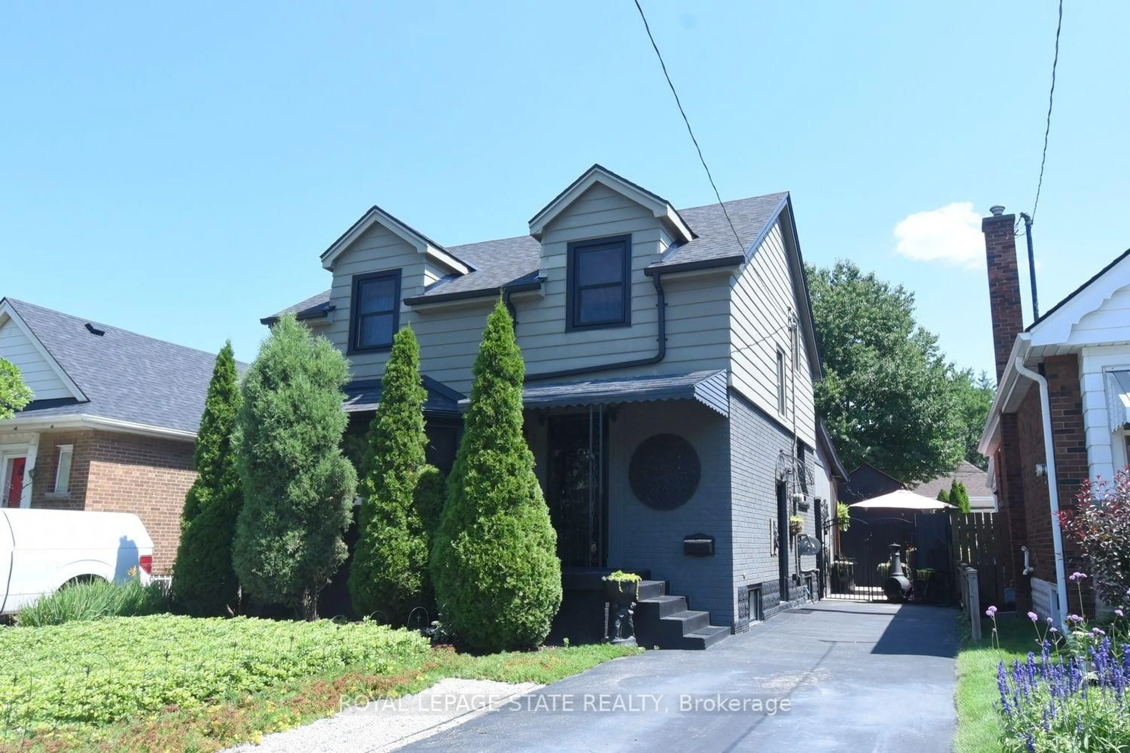 Unknown for 139 Garside Ave, Hamilton Ontario L8K 2W1