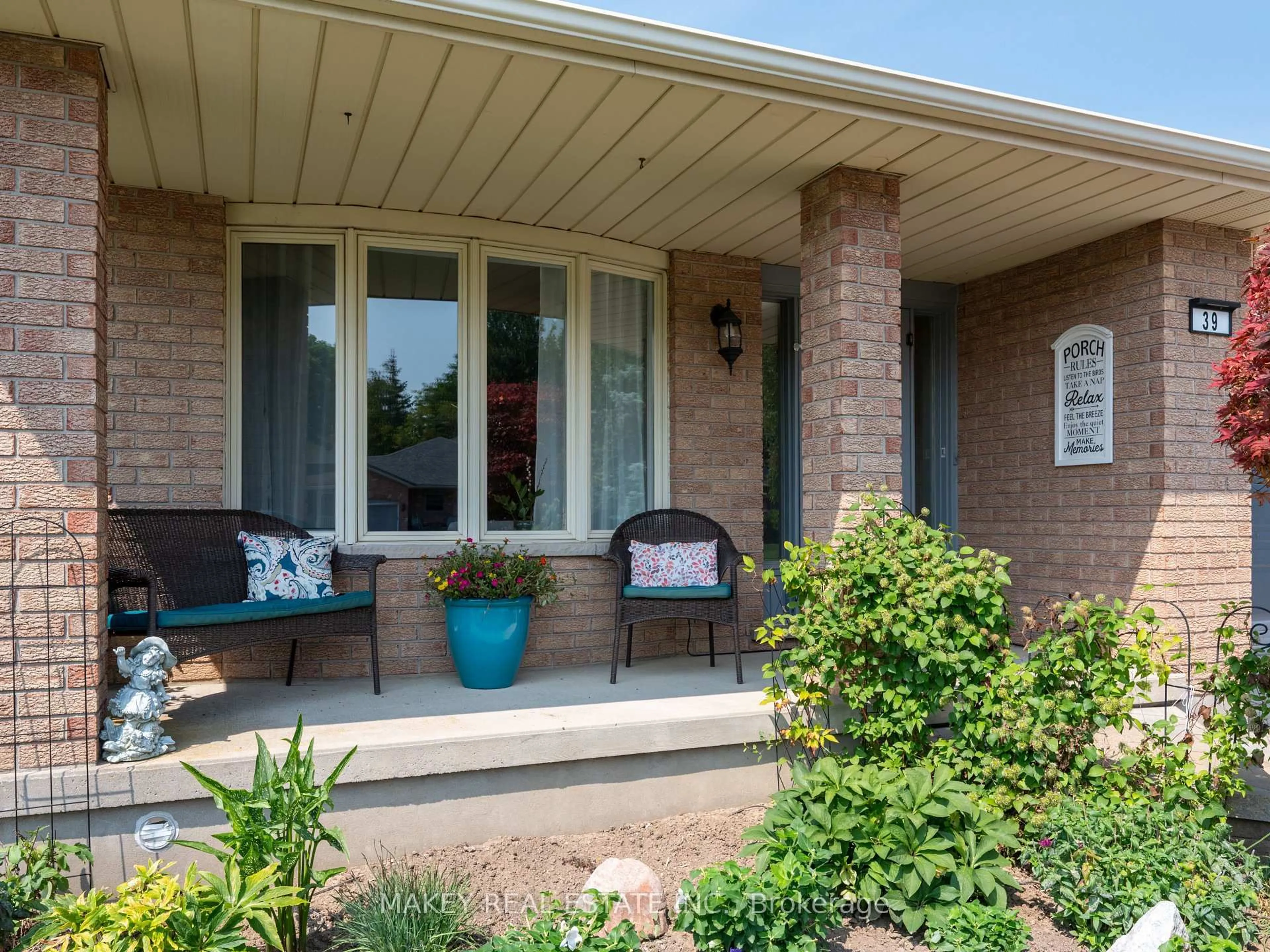 Unknown for 39 King St, East Zorra-Tavistock Ontario N0B 2R0