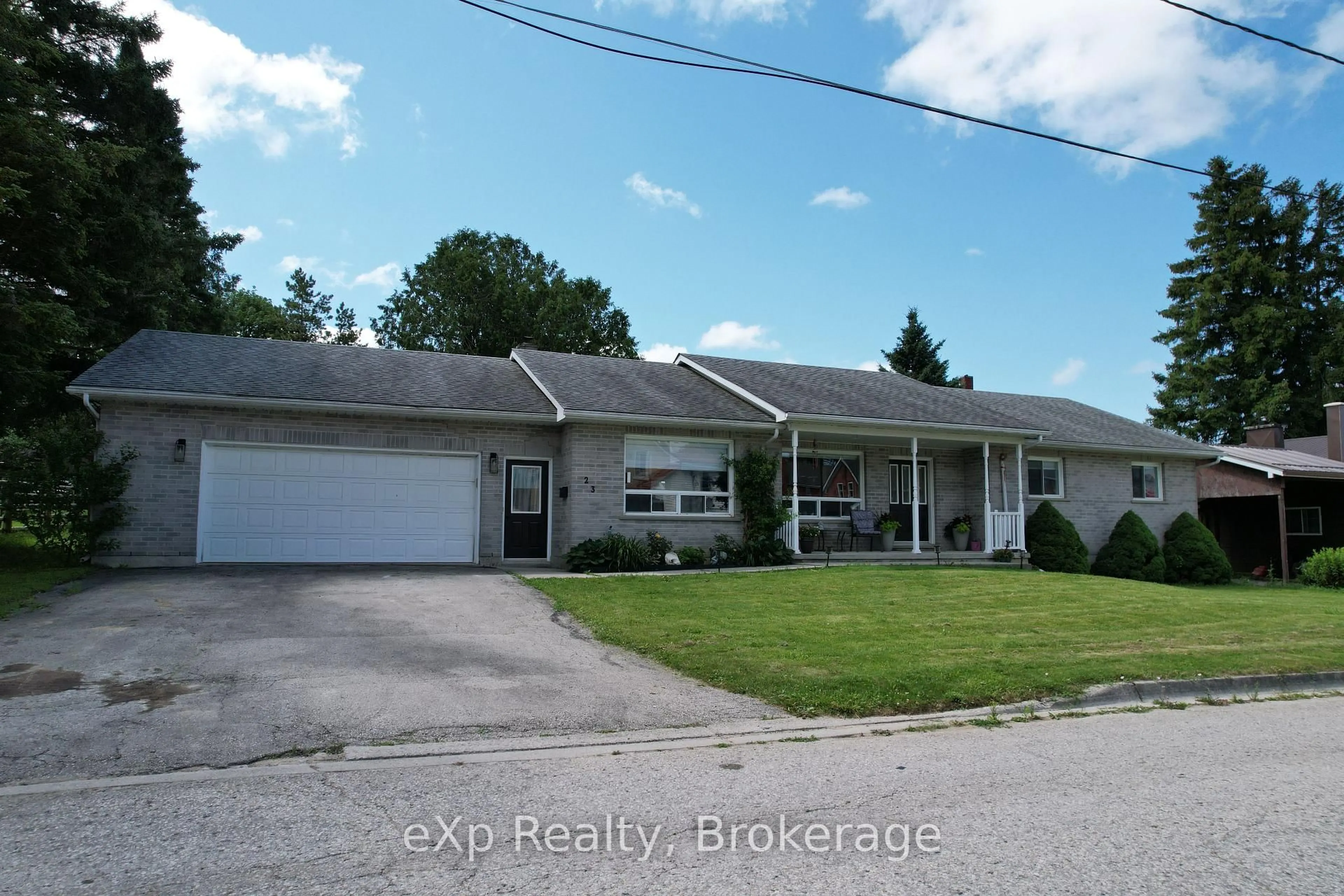 A pic from outside/outdoor area/front of a property/back of a property/a pic from drone, street for 23 12th St, Arran-Elderslie Ontario N0G 1L0