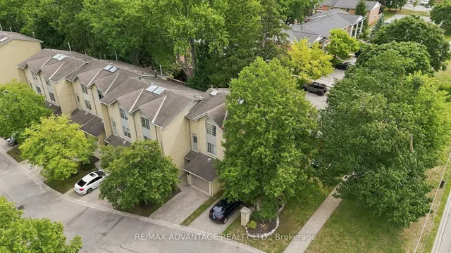 1399 Commissioners Rd #1, London South 5