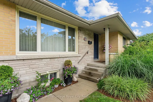 12 Tobey Ave, Guelph 3