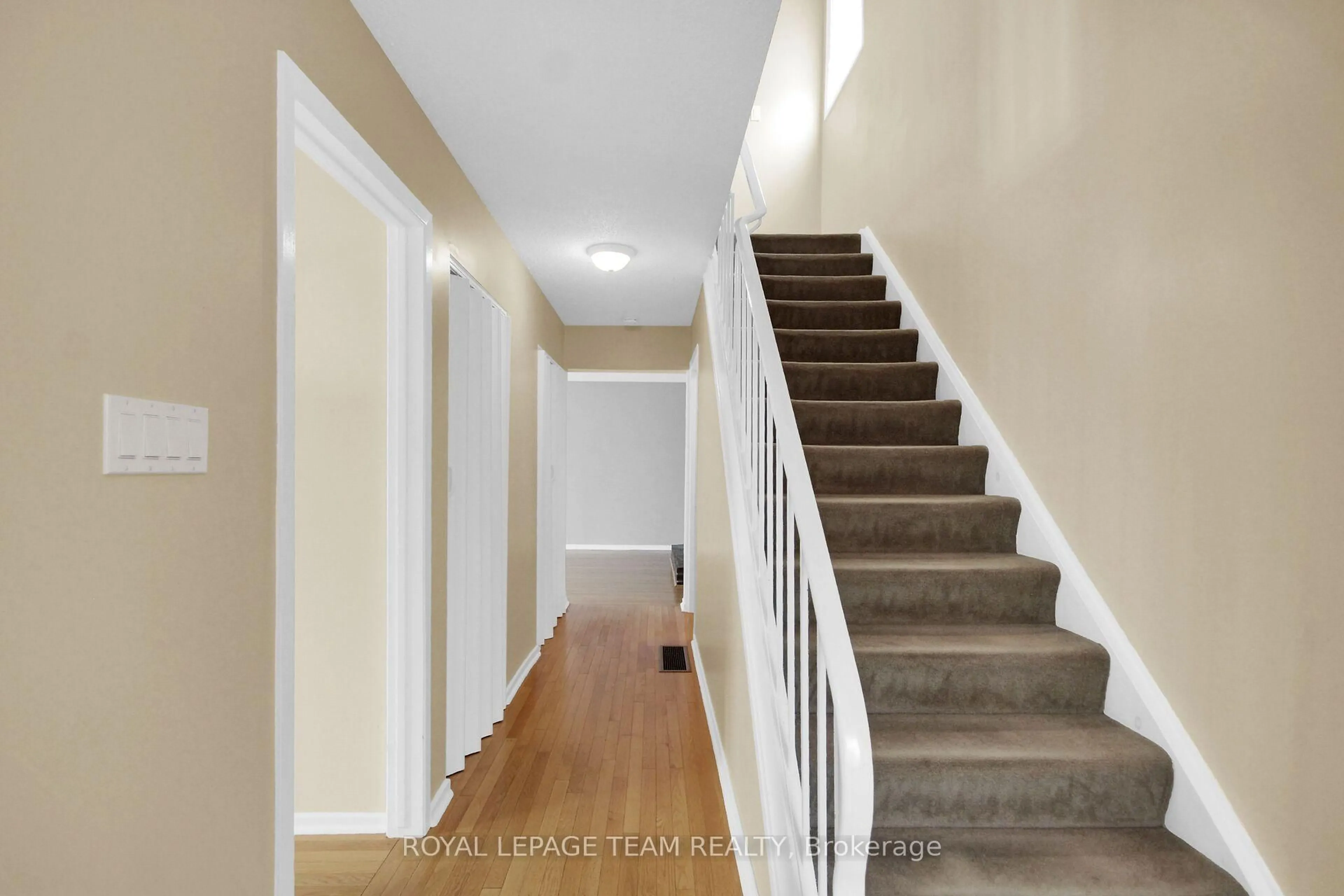 Unknown for 3240 Southgate Rd #51, Ottawa Ontario K1V 8W7