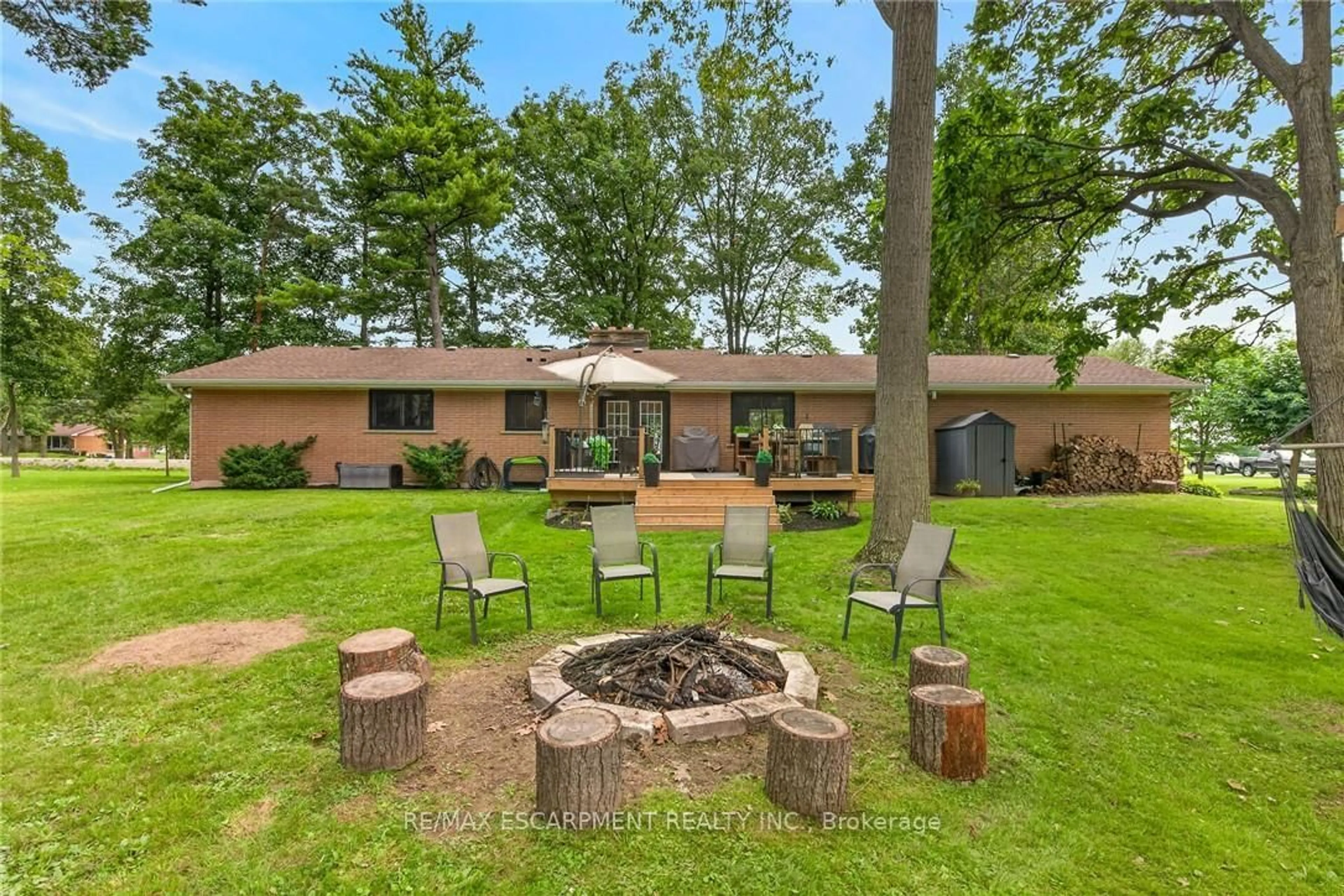 Patio, unknown for 7079 Rainham Rd, Haldimand Ontario N1A 2W8