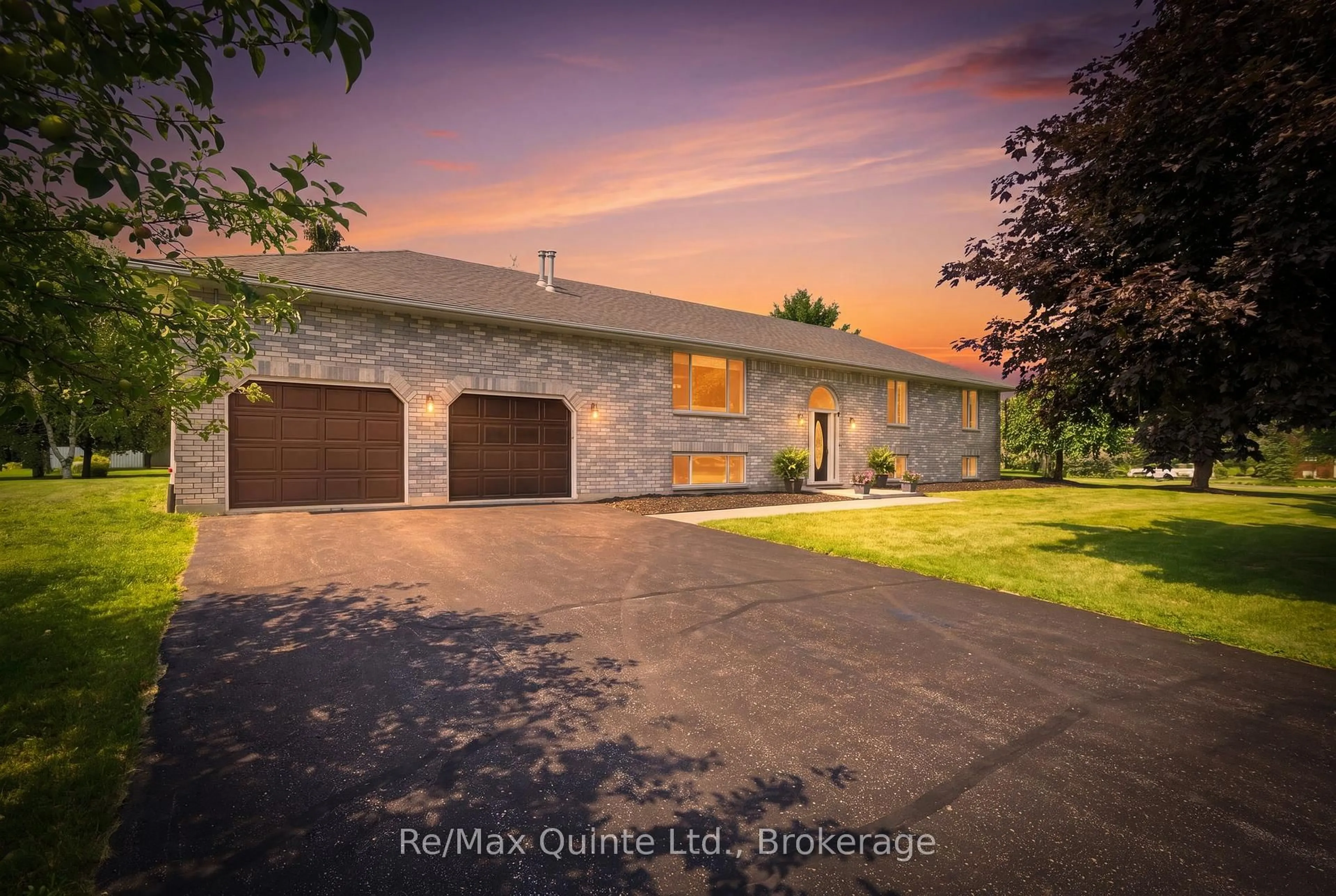 A pic from outside/outdoor area/front of a property/back of a property/a pic from drone, unknown for 16 Bay Breeze St, Prince Edward County Ontario K8N 0L4