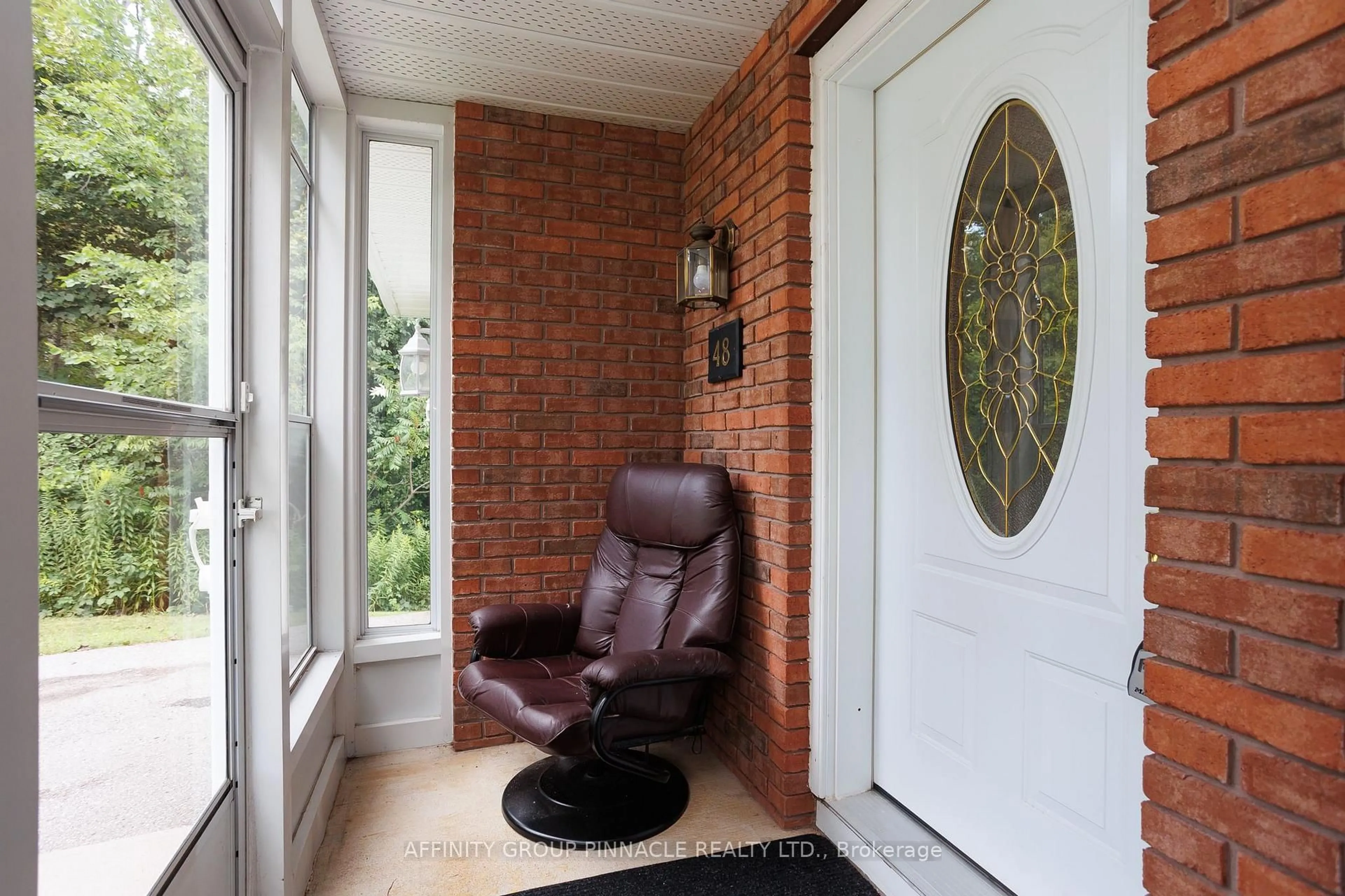 Indoor entryway for 48 Kennedy Dr, Kawartha Lakes Ontario K0M 1N0