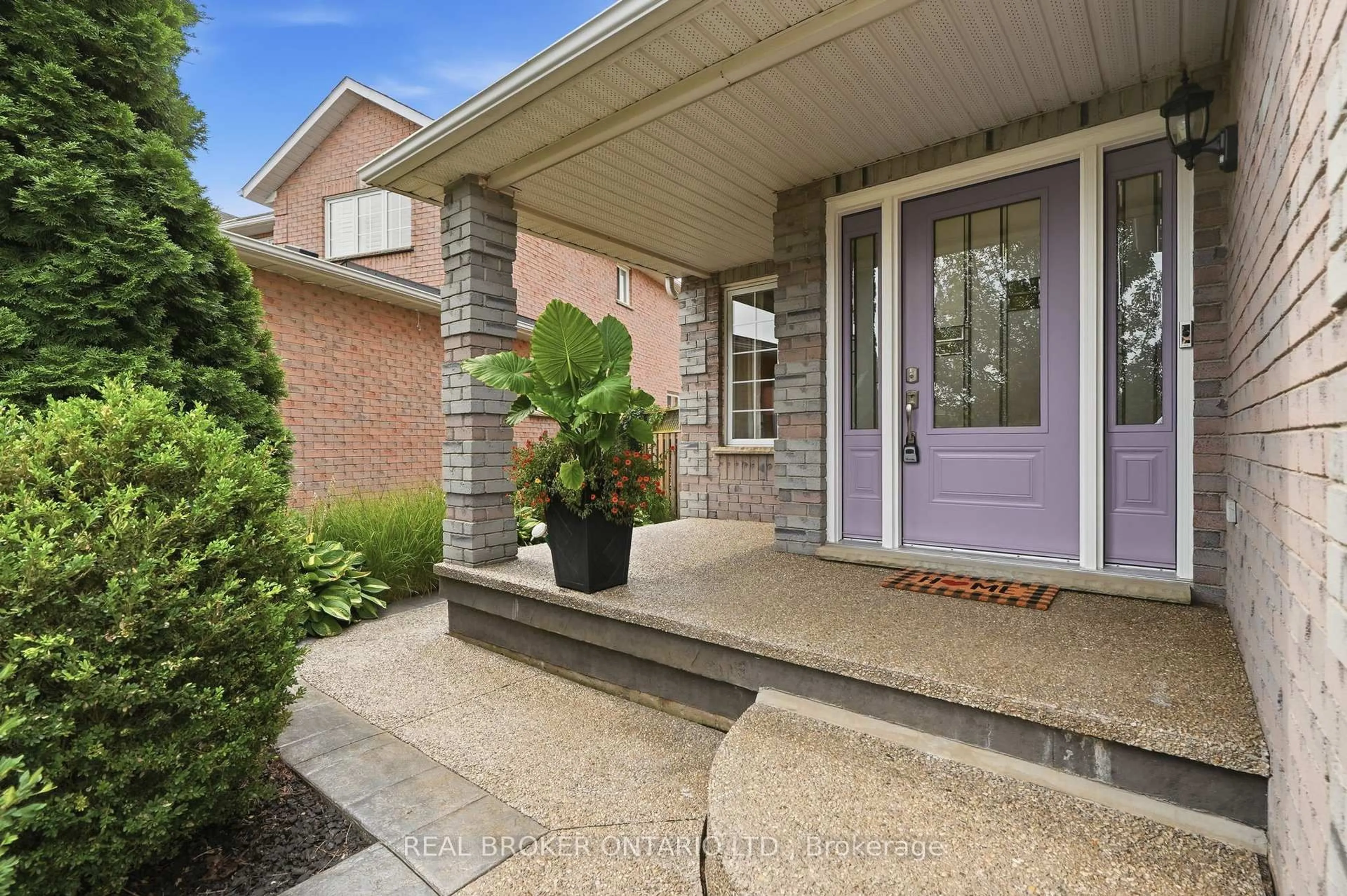 Home with brick exterior material, street for 34 Keewaydin St, Hamilton Ontario L0R 2H6