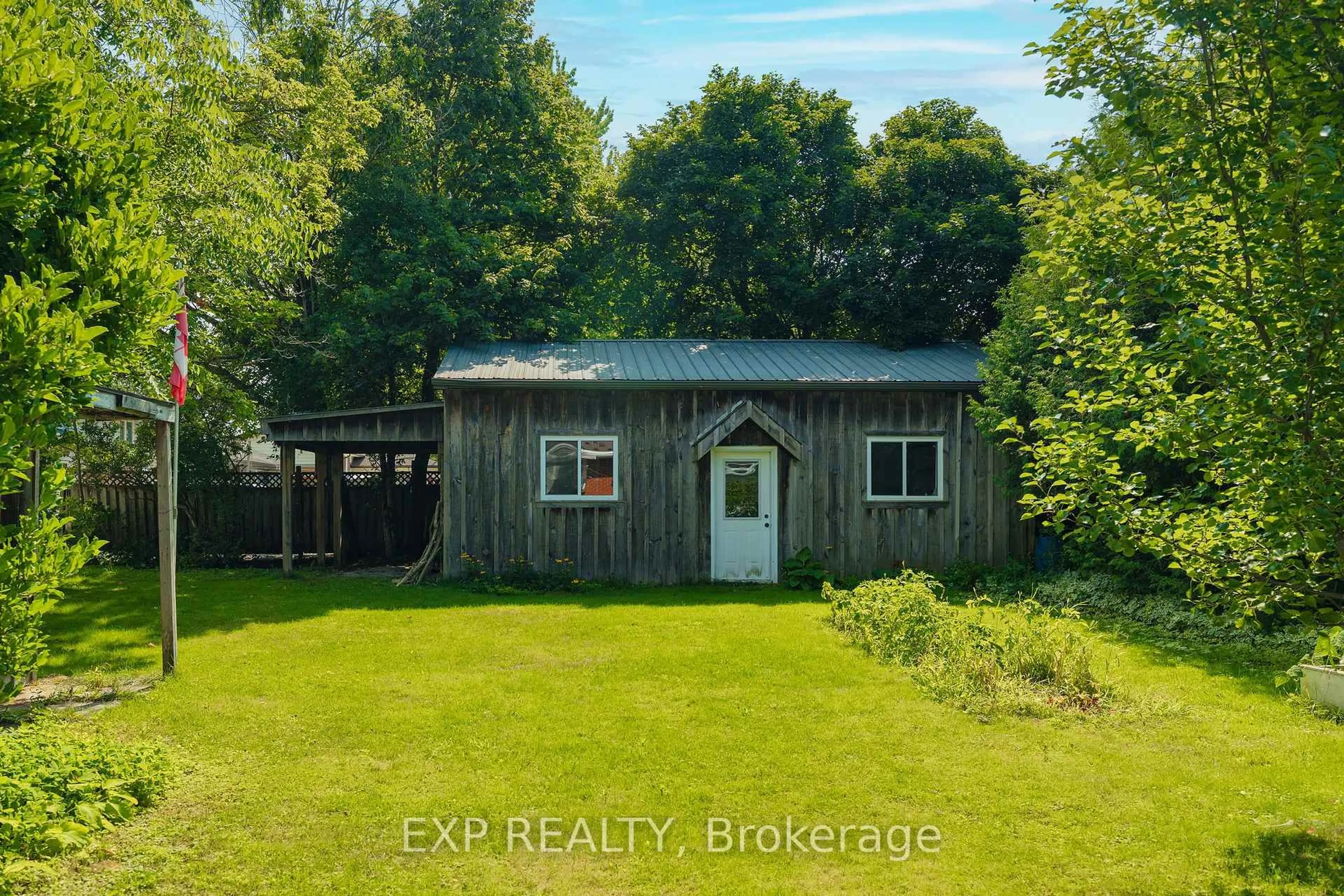 Shed for 250 Albert St, Minto Ontario N0G 2P0