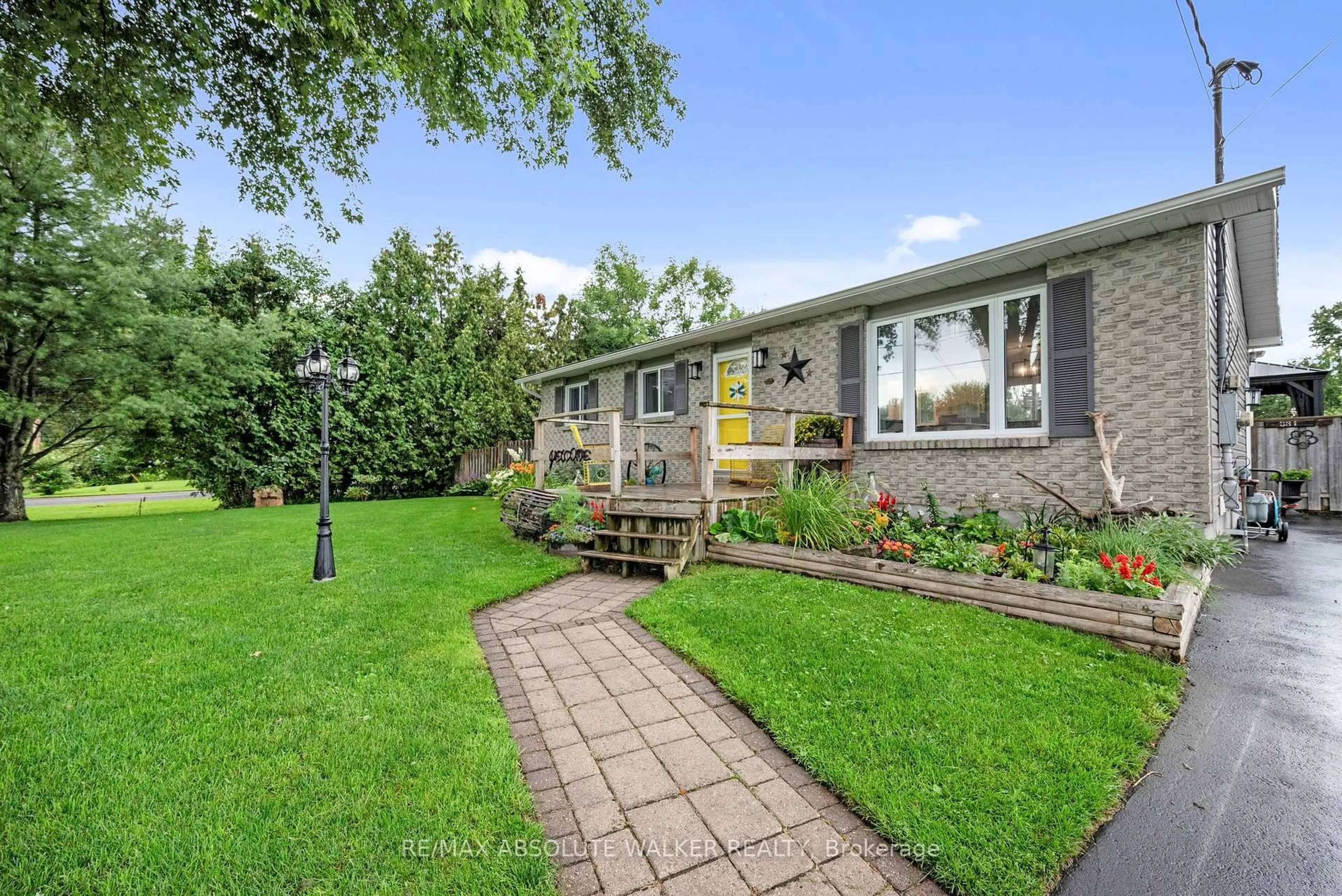Unknown for 331 Wolfe Cres, Clarence-Rockland Ontario K4K 1K7