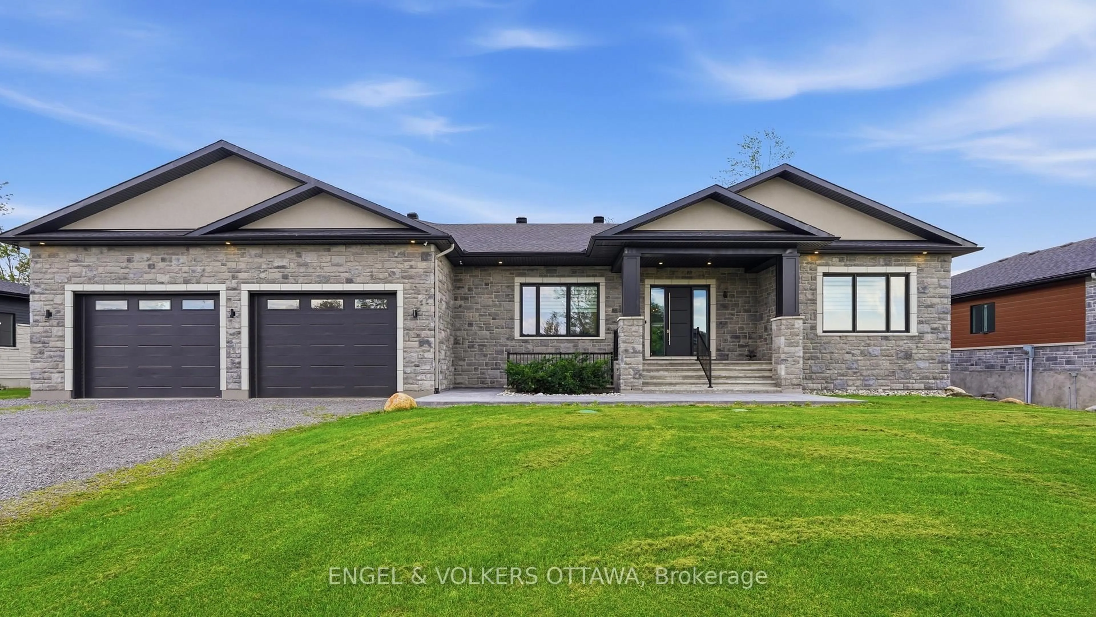 Home with brick exterior material, unknown for 517-517B Shoreway Dr, Greely Ontario K4P 0G3