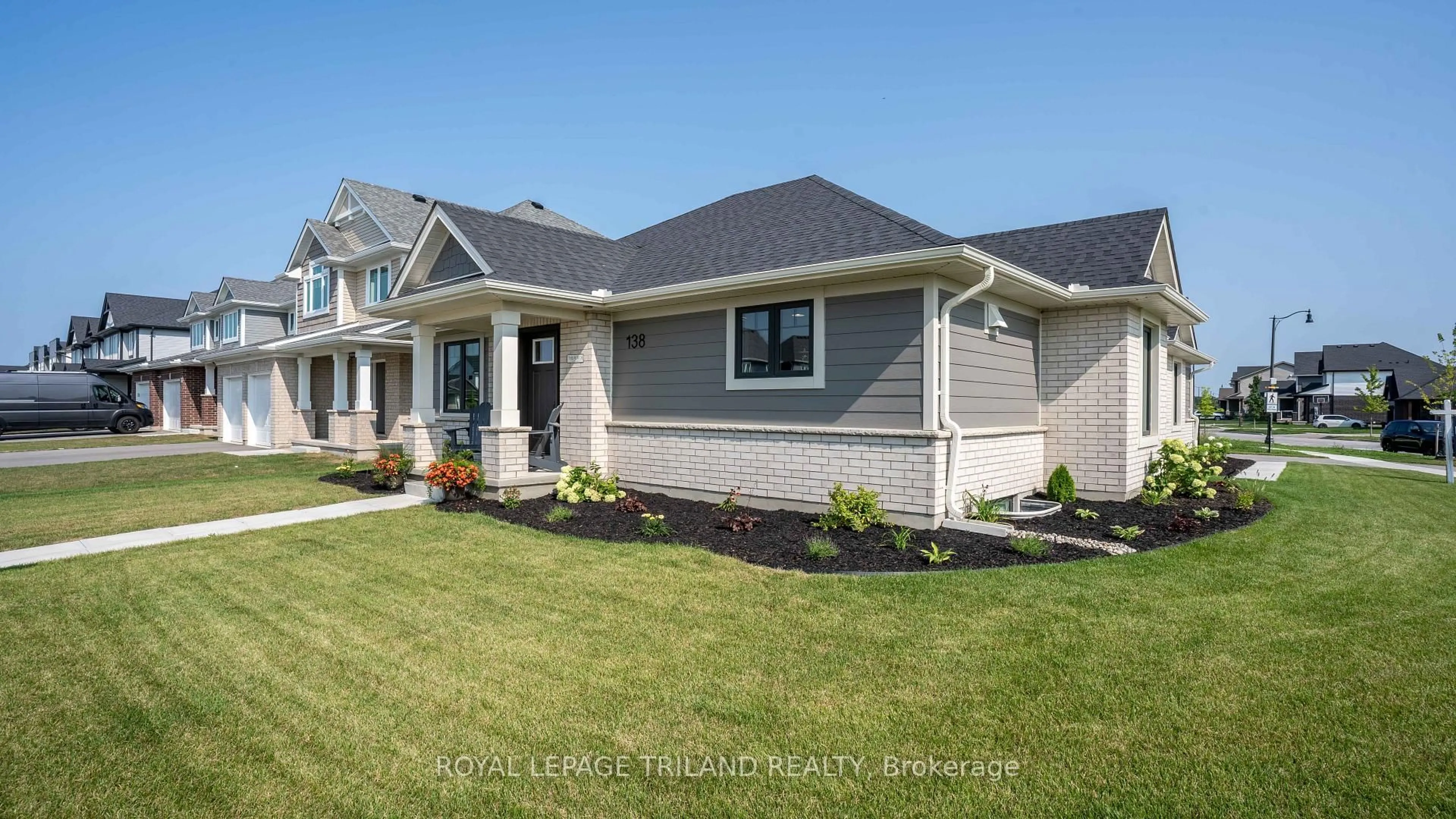 Home with vinyl exterior material, street for 138 RENAISSANCE Dr, St. Thomas Ontario N5R 0P1