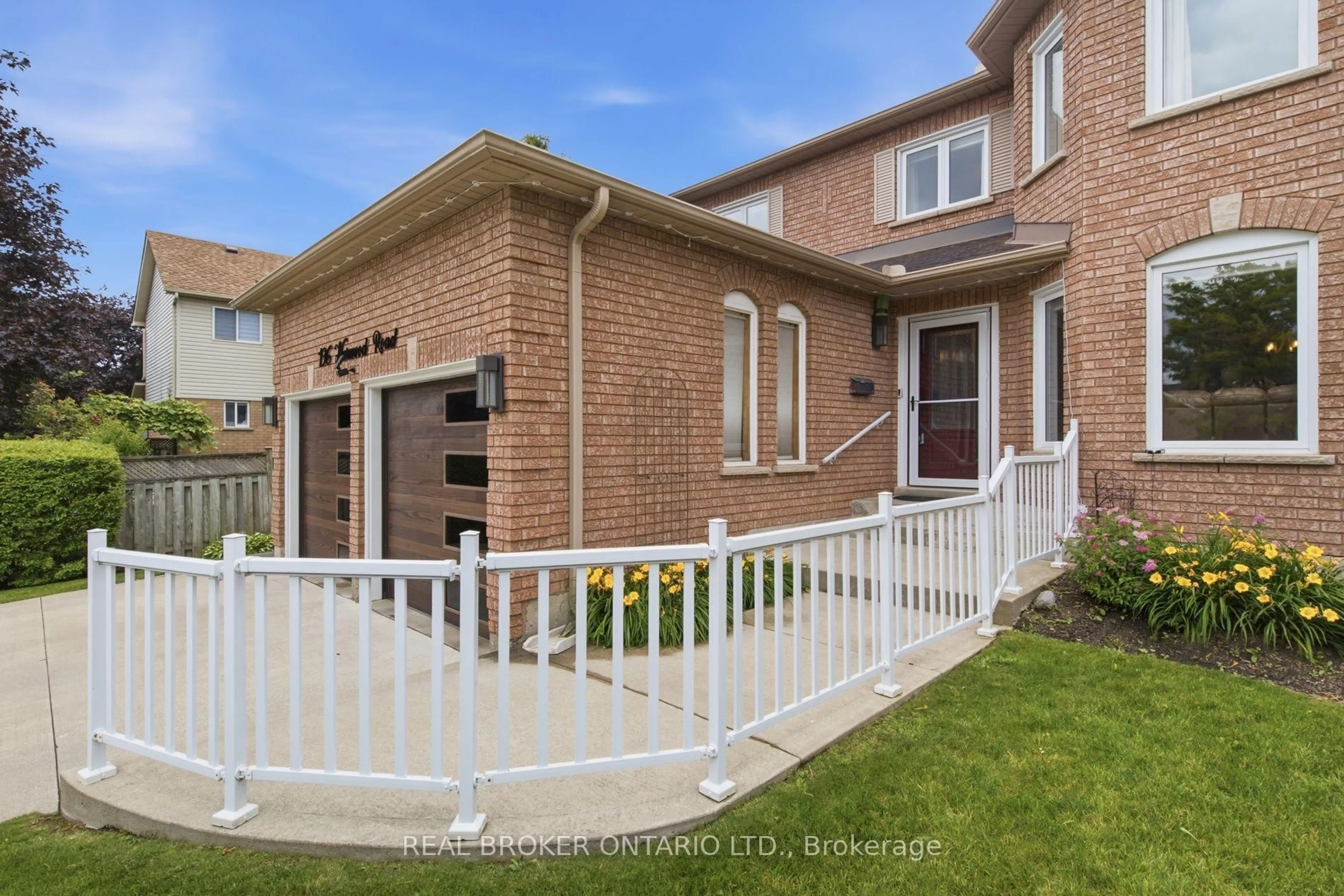 Home with brick exterior material, street for 196 Harwood Rd, Cambridge Ontario N1S 4S7