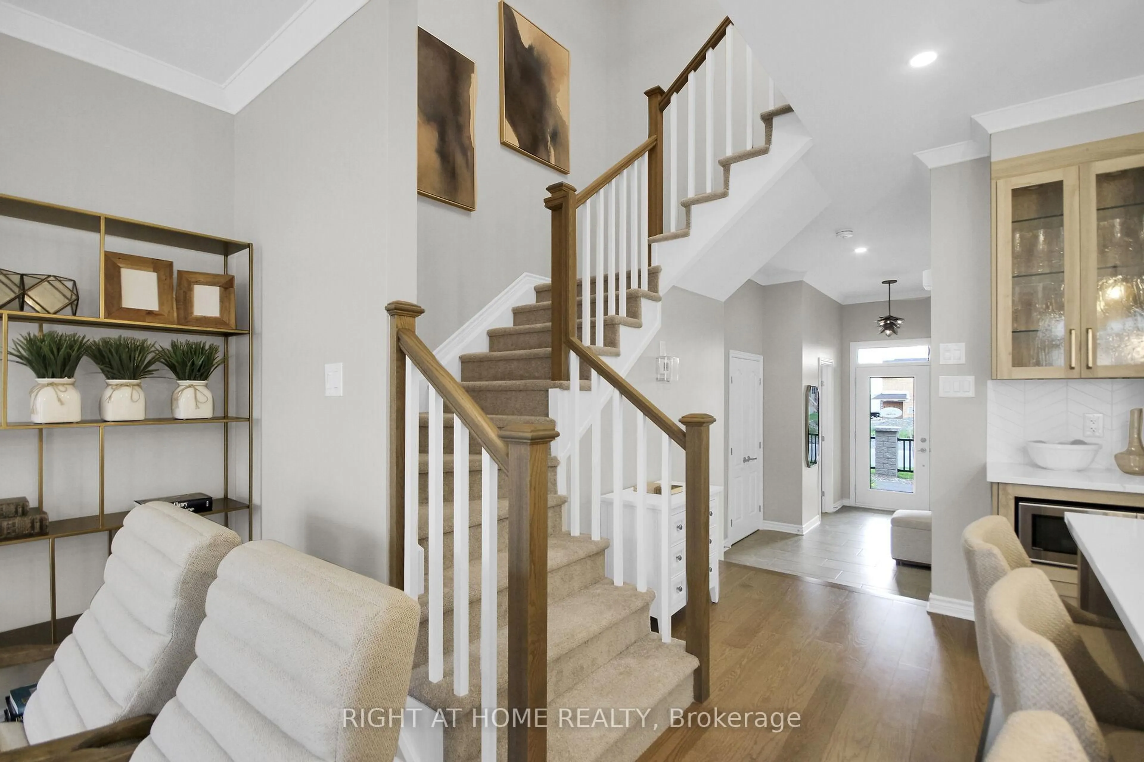 Indoor entryway for 6090 David Weins St, Stittsville Ontario K2S 2Y3
