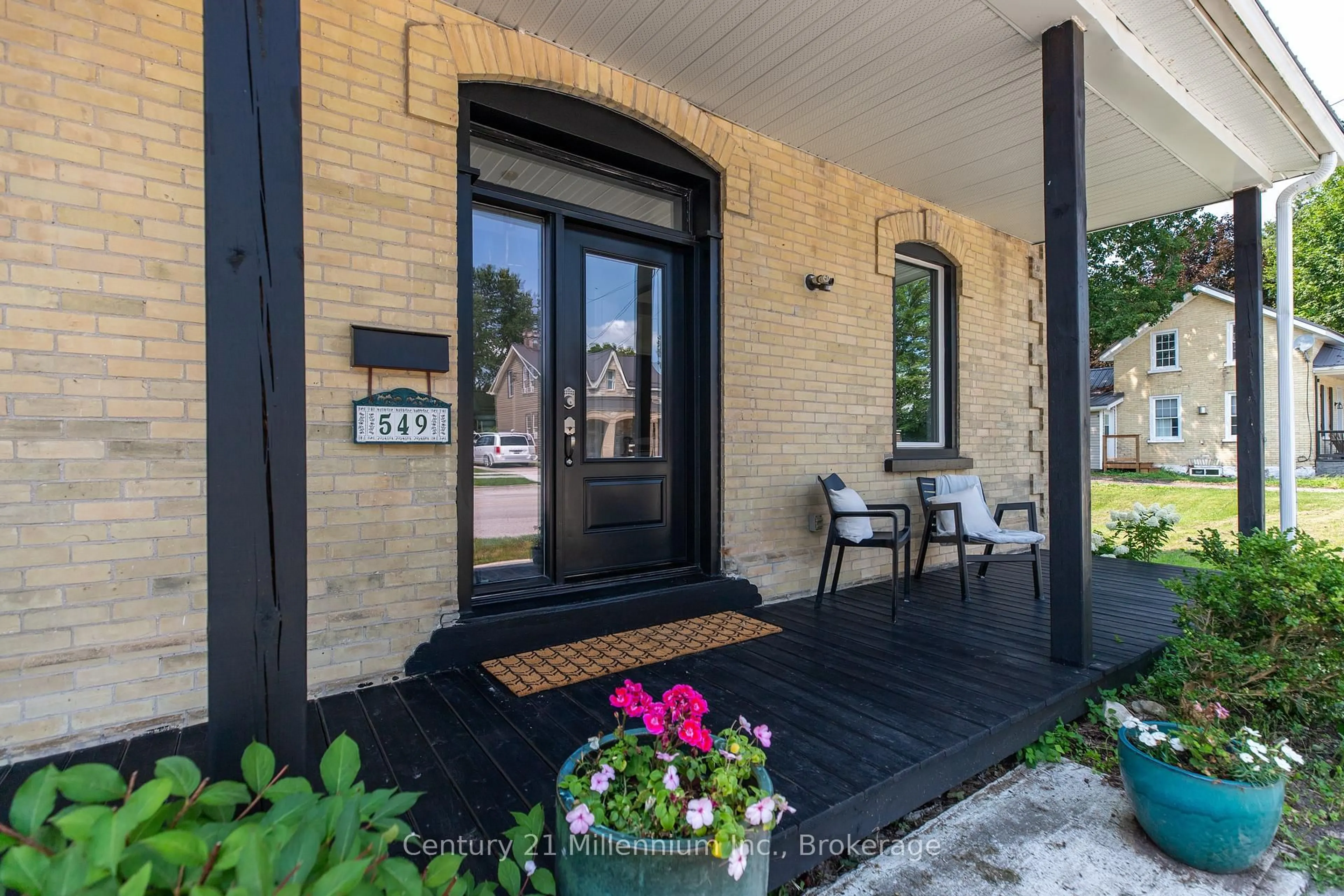 Unknown for 549 Louisa St, West Grey Ontario N0G 1C0