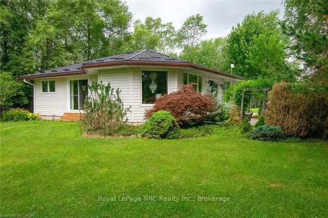 776 Sandy Bay Rd, Haldimand 3