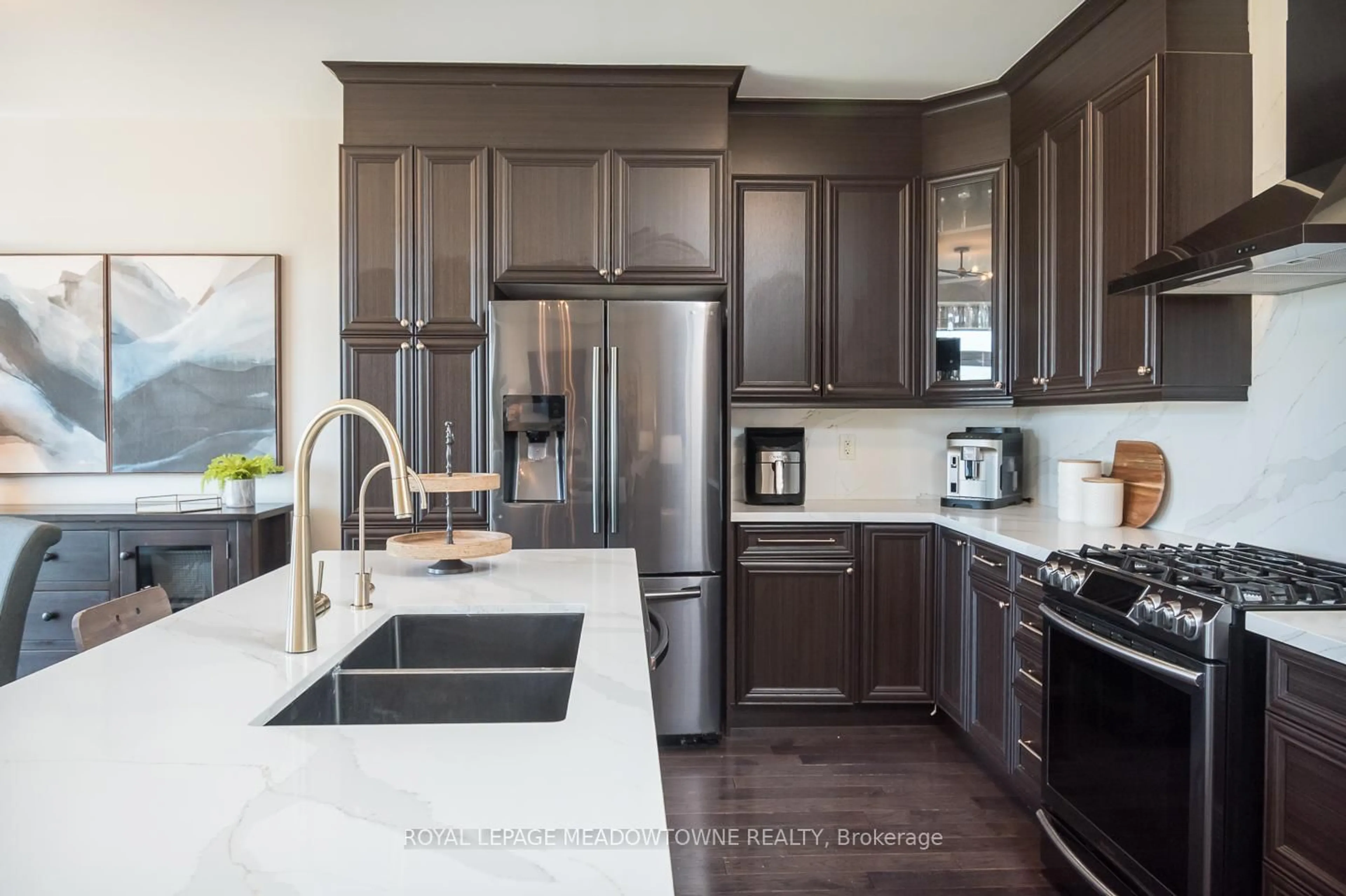 Contemporary kitchen, ceramic/tile floor for 164 Drexler Ave, Guelph/Eramosa Ontario N0B 2K0