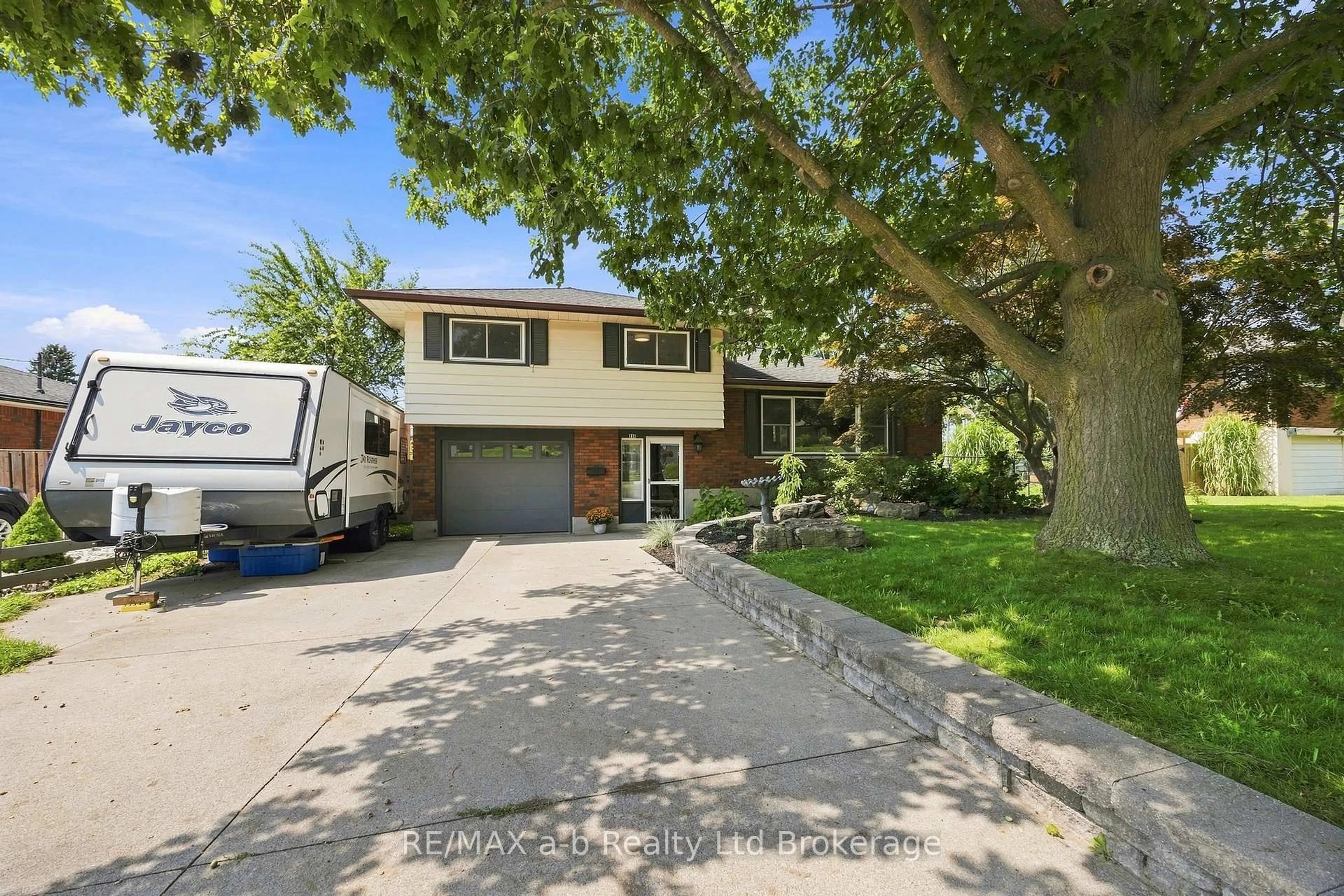 Unknown for 269 Ferncrest Rd, Woodstock Ontario N4S 7S6