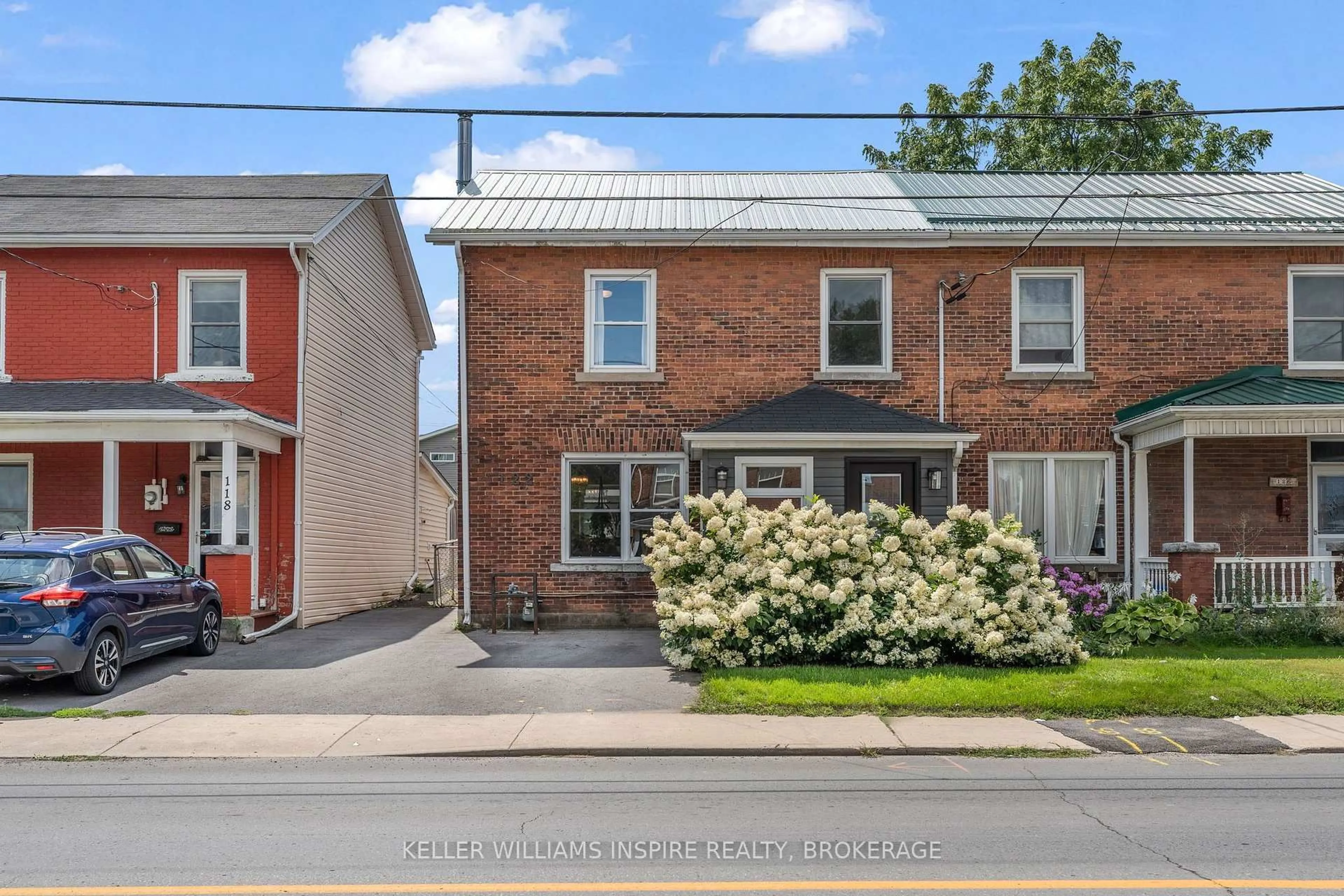 Home with brick exterior material, street for 122 Stephen St, Kingston Ontario K7K 2C7