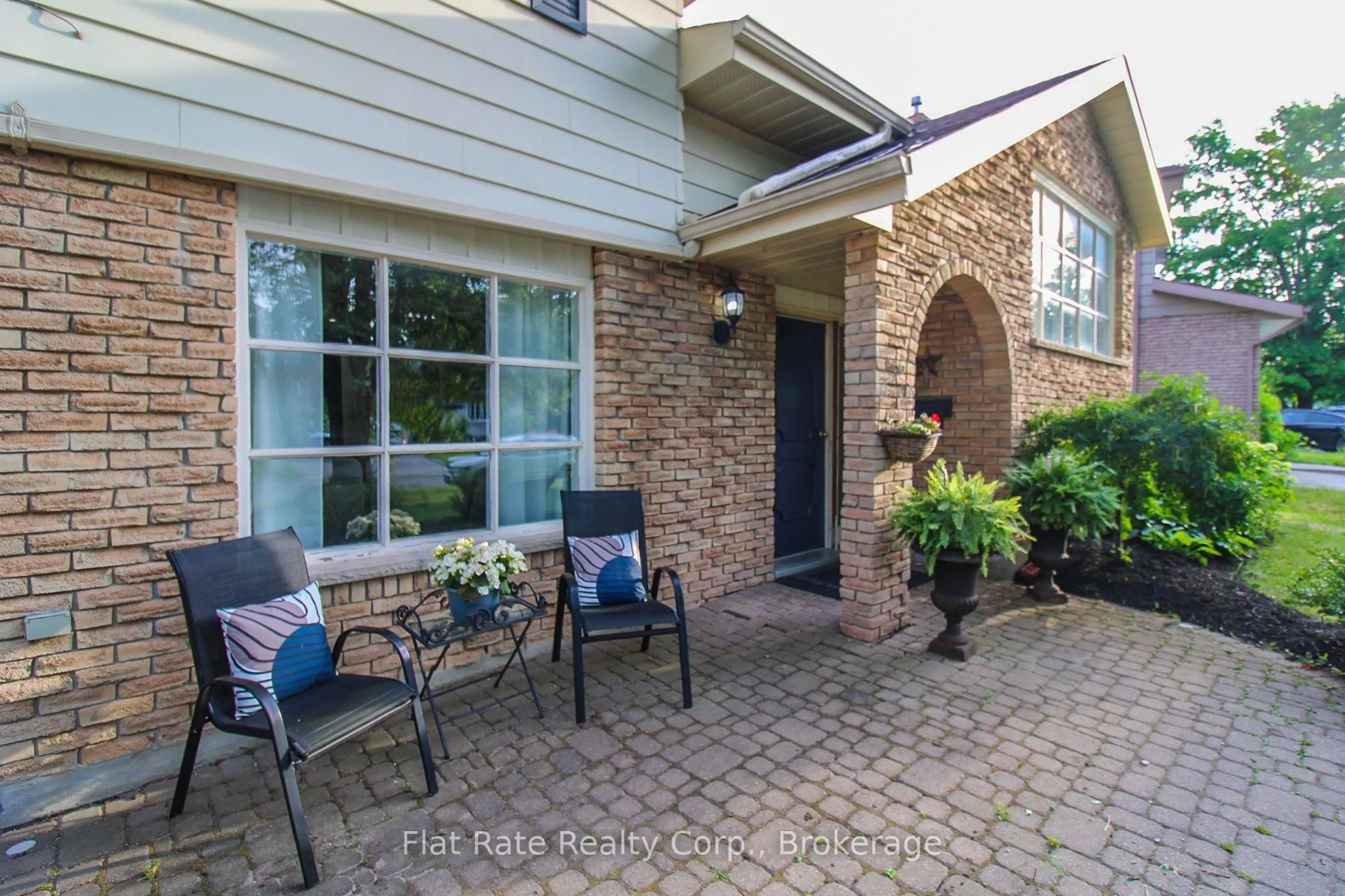 Unknown for 1243 Bridle Dr, Peterborough Ontario K9J 7J7