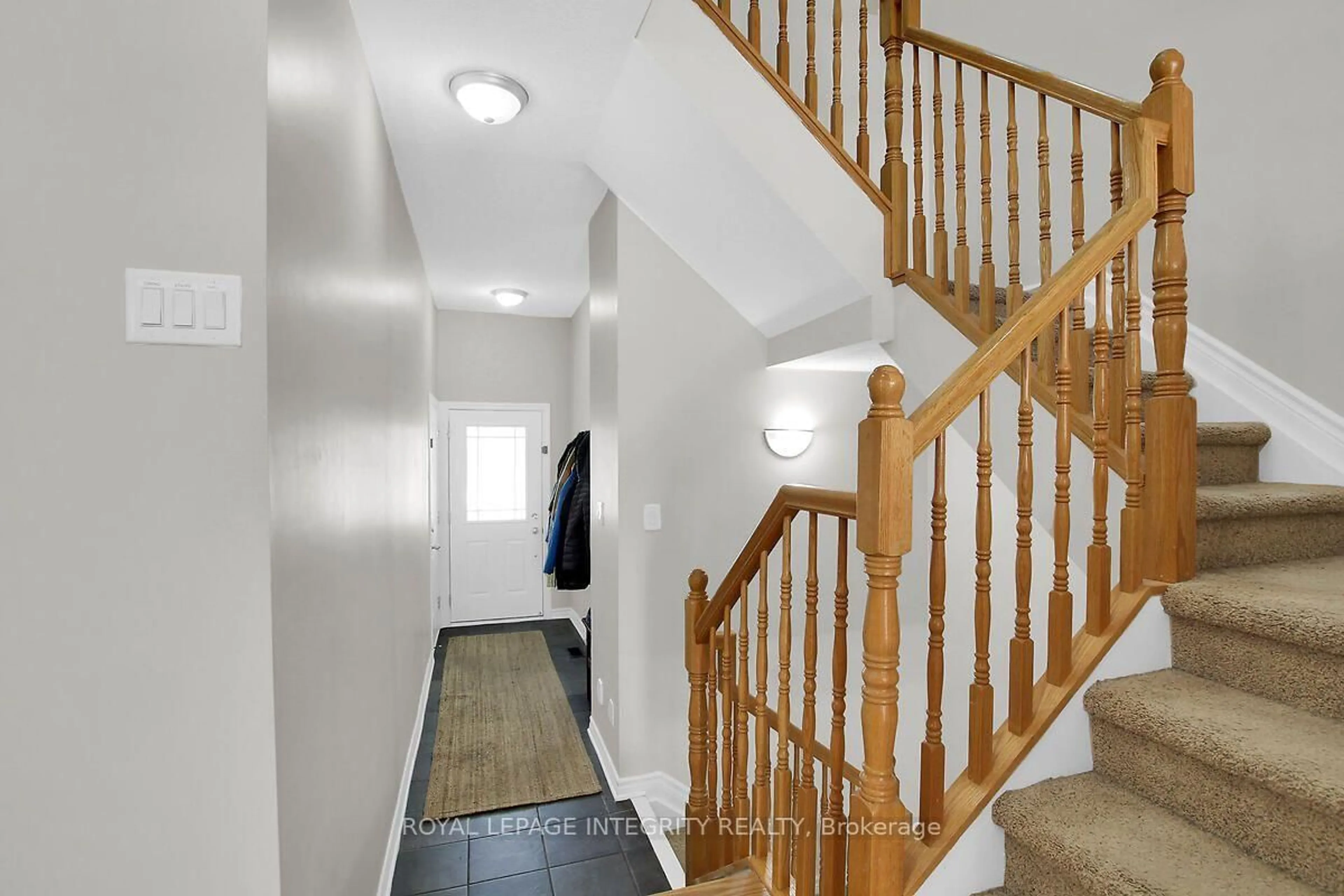 Unknown for 125 Woodmill Terr, Ottawa Ontario K2K 0B8