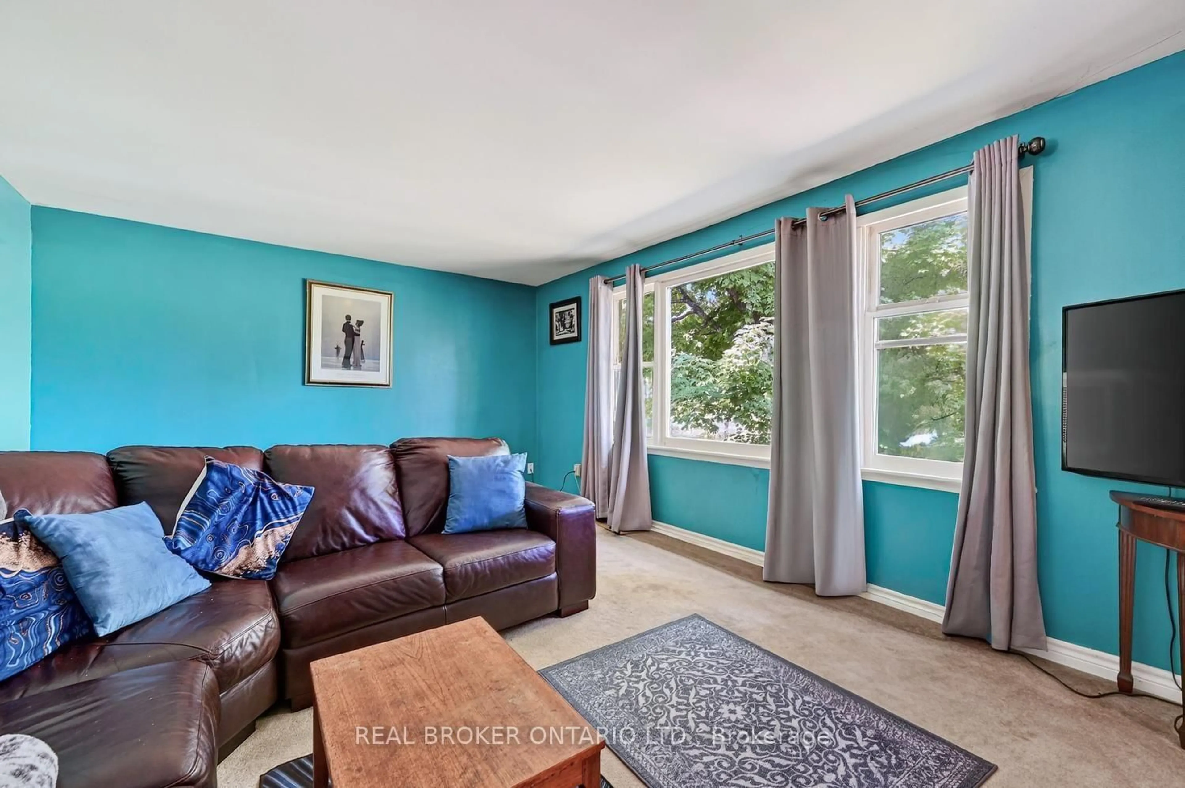 Living room with furniture, unknown for 5397 Roger Stevens Dr, Smiths Falls Ontario K7A 4S6