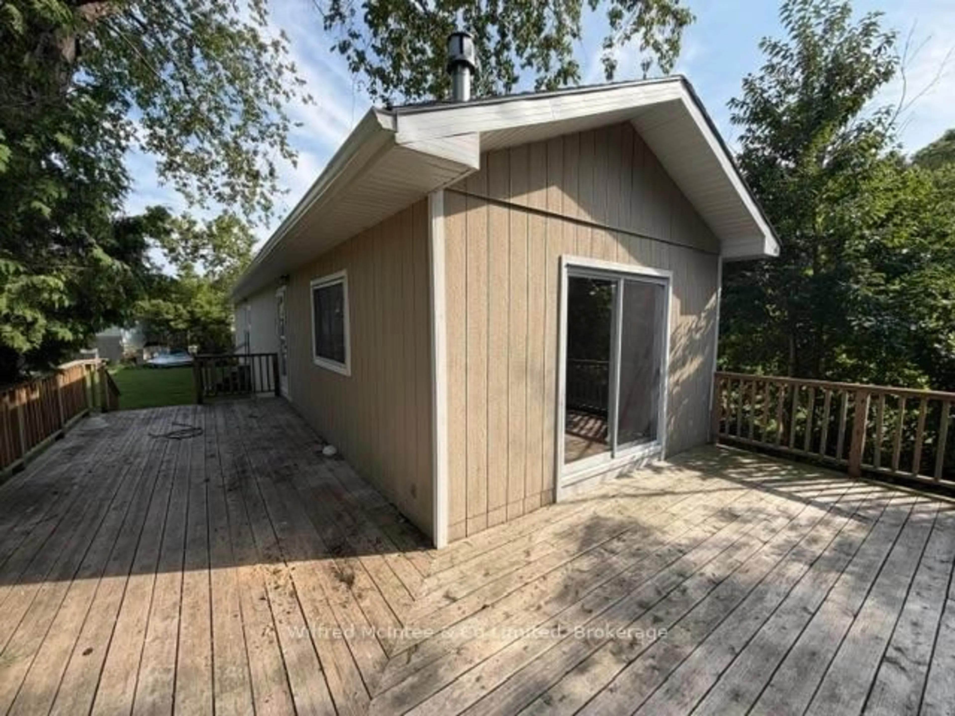 Shed for 11C Cedarwood Dr, Kincardine Ontario N0G 2T0