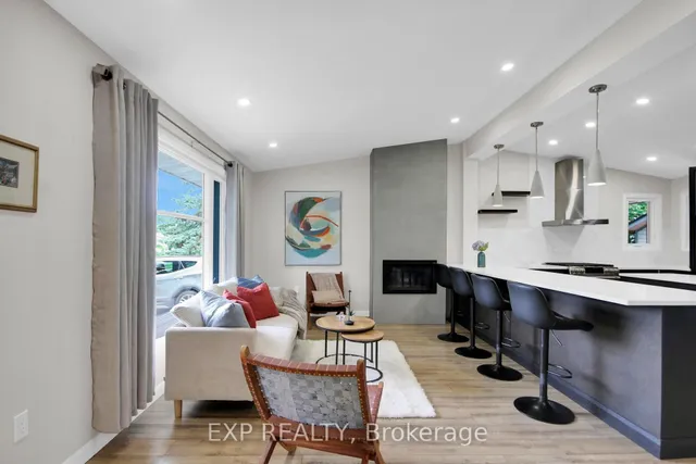 1447 Maxime St, Ottawa 5
