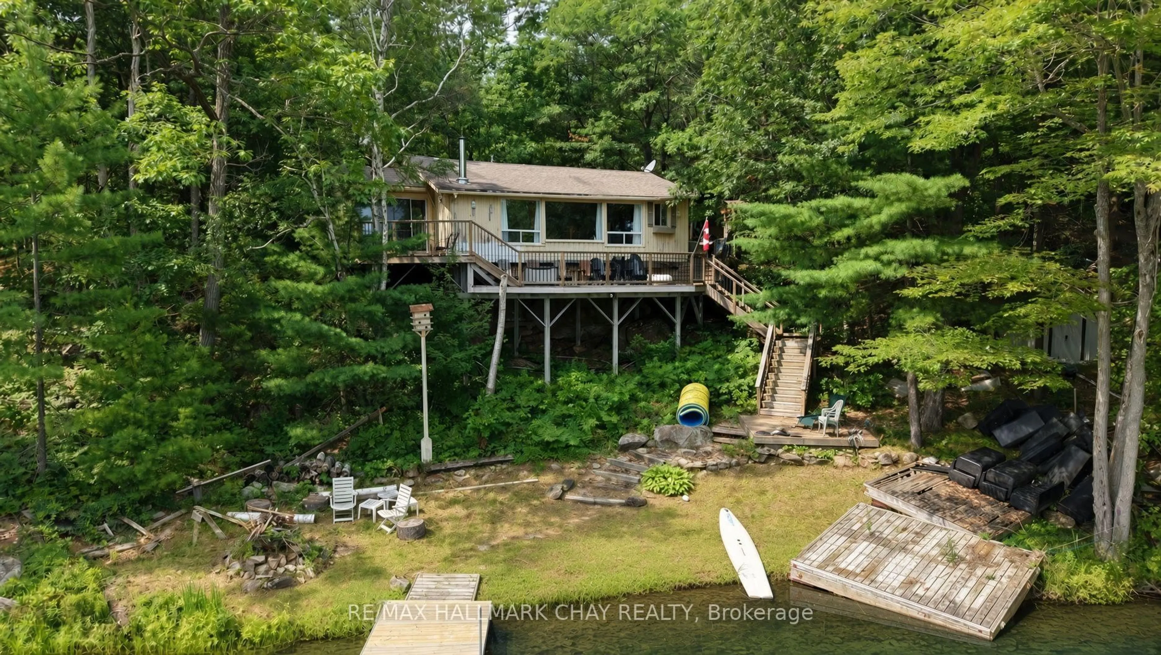 A pic from outside/outdoor area/front of a property/back of a property/a pic from drone, water/lake/river/ocean view for 1283 Lions Head Rd, Gravenhurst Ontario P0E 1G0