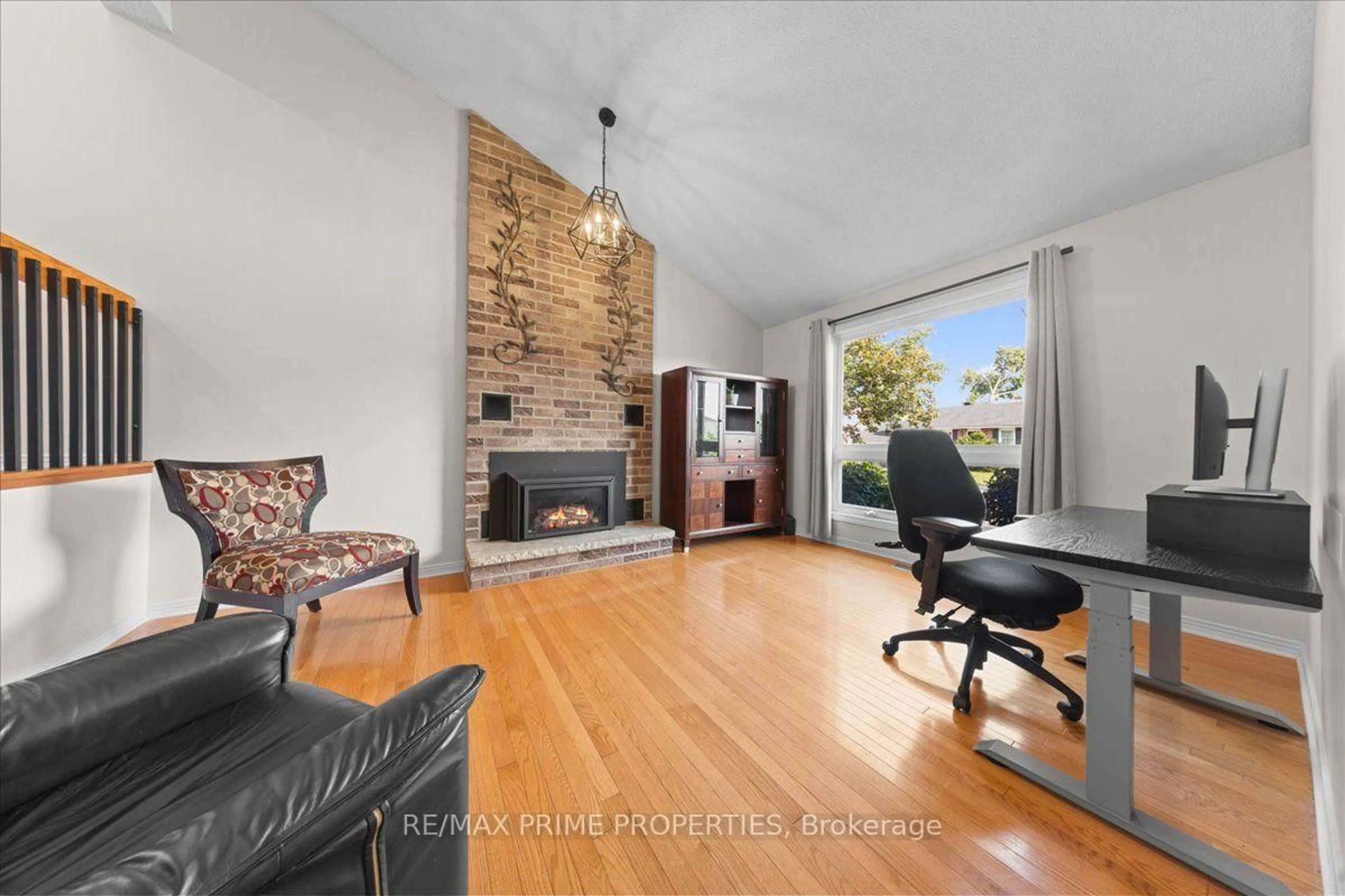 Living room with furniture, unknown for 1971 Rosebella Ave, Ottawa Ontario K1T 1G6