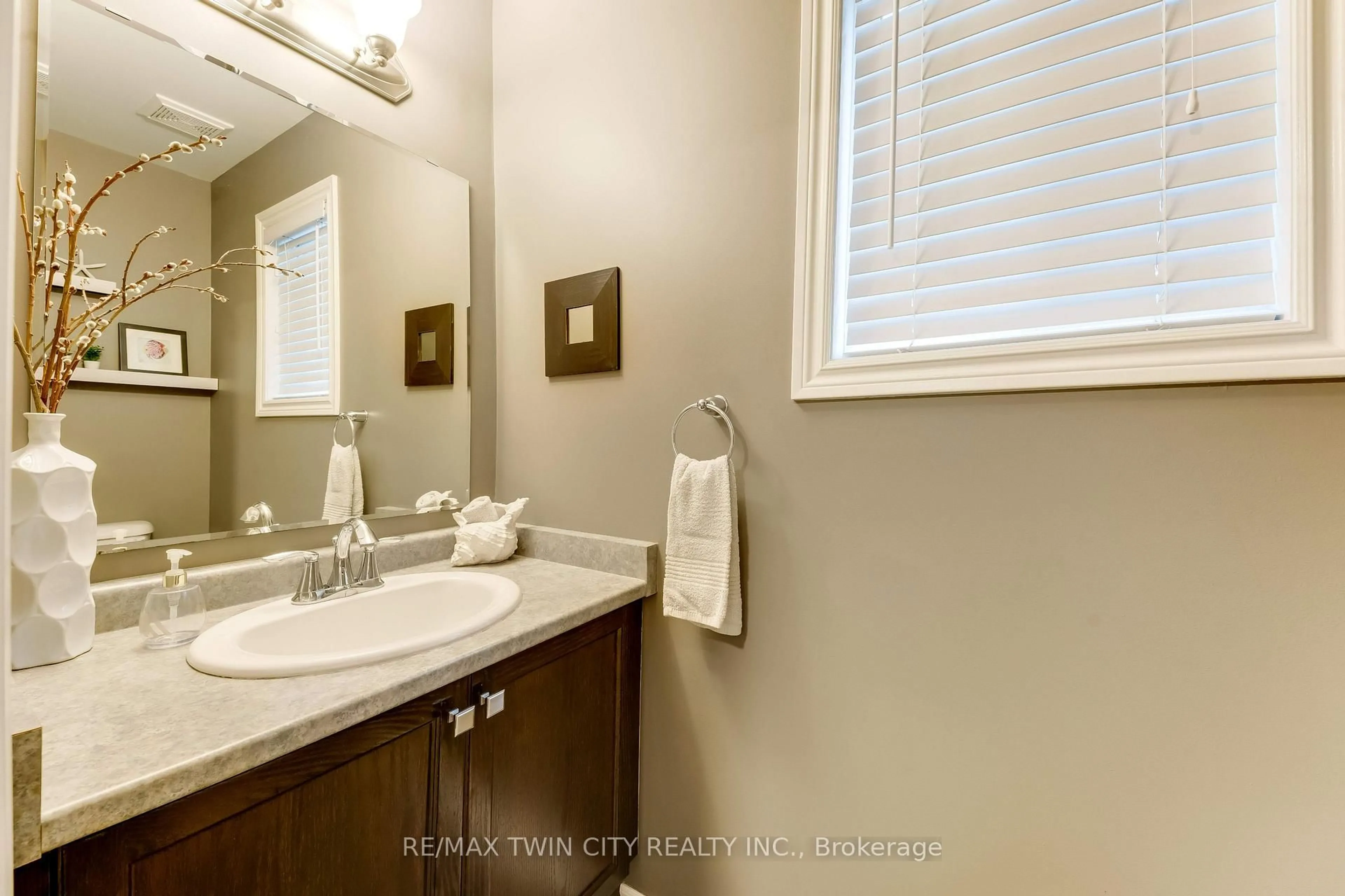 Standard bathroom, ceramic/tile floor for 143 Riehm St, Kitchener Ontario N2E 4L3