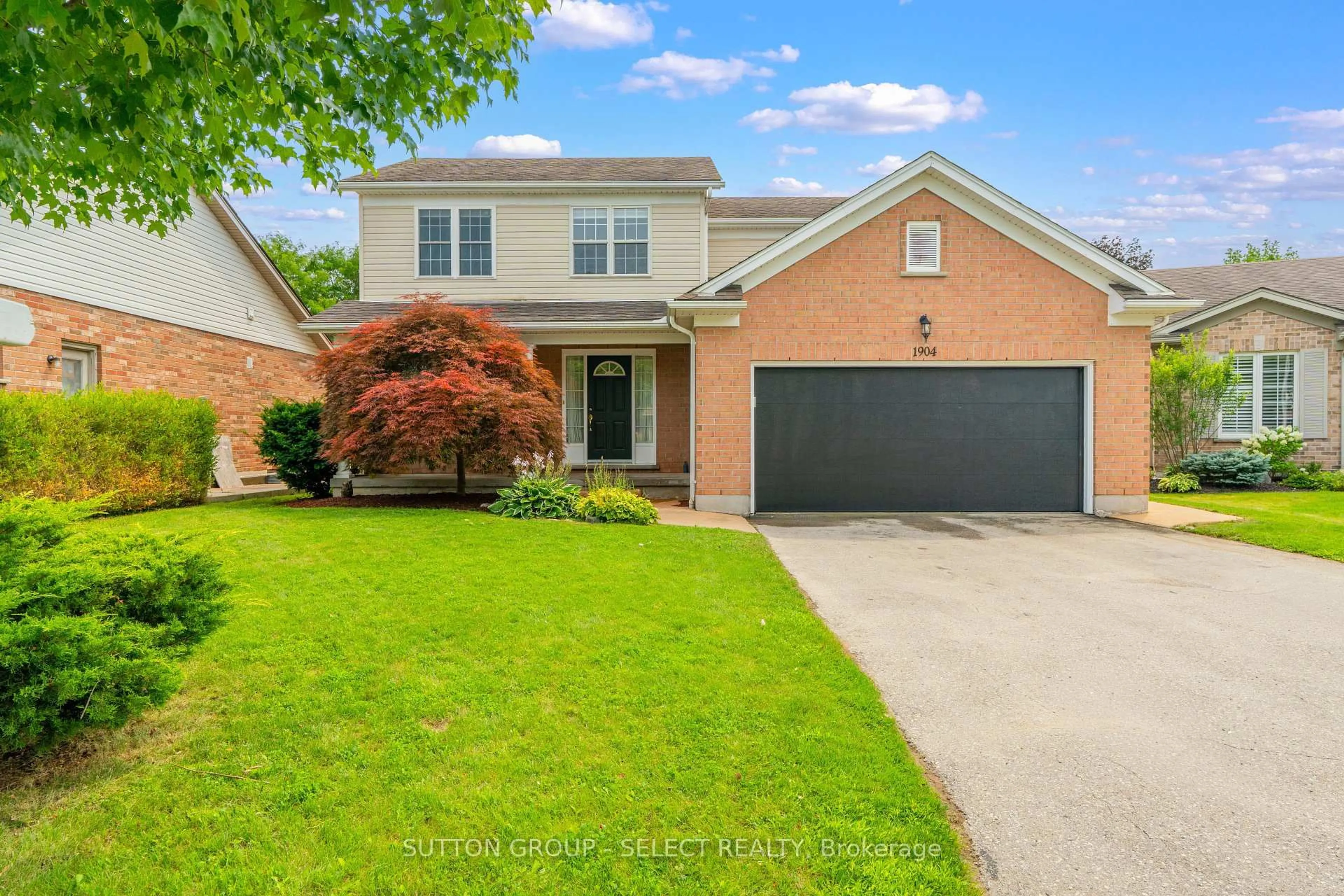 Unknown for 1904 Downes Crt, London North Ontario N6G 5E8