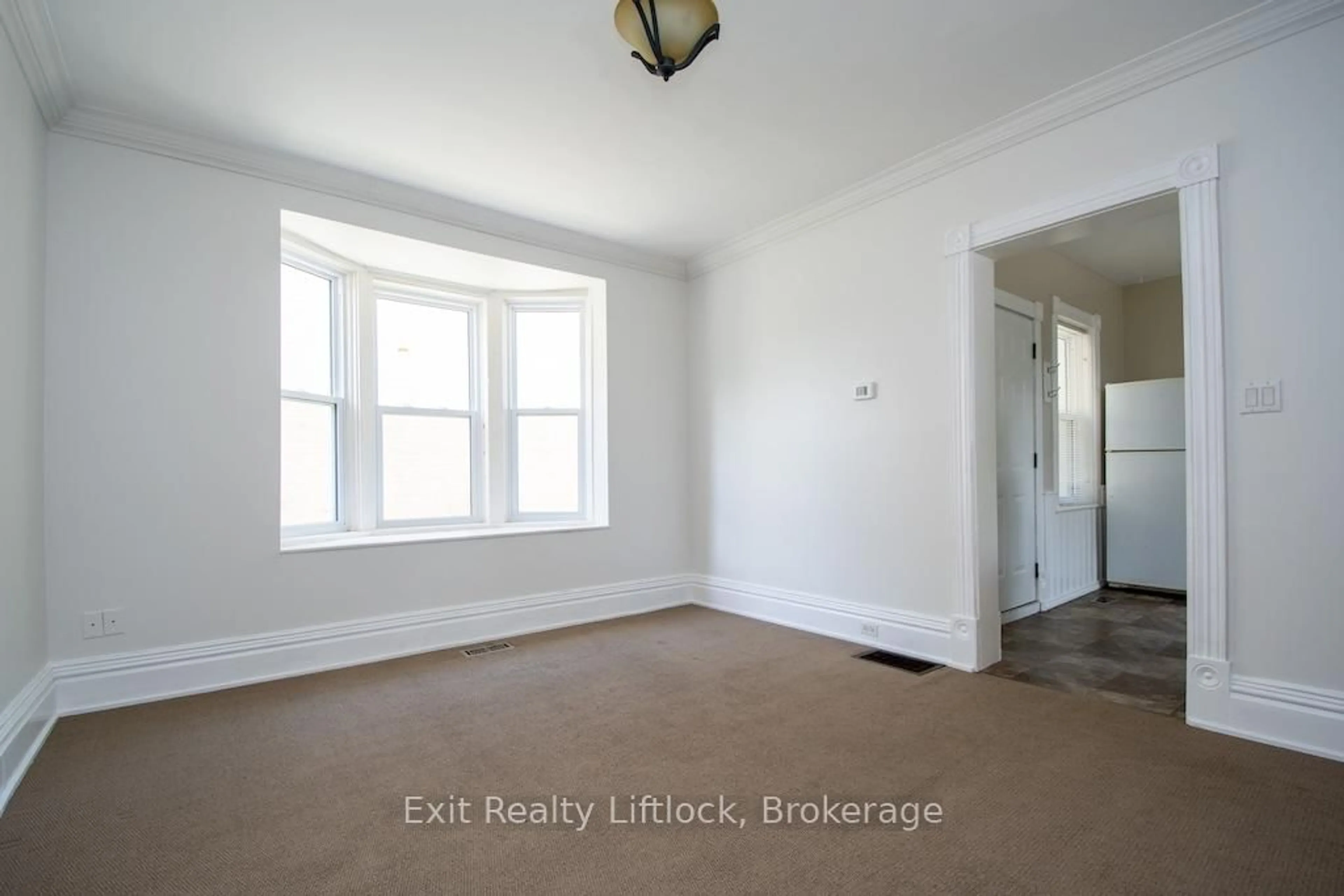 A pic of a room for 849 Water St, Peterborough Ontario K9H 3P1