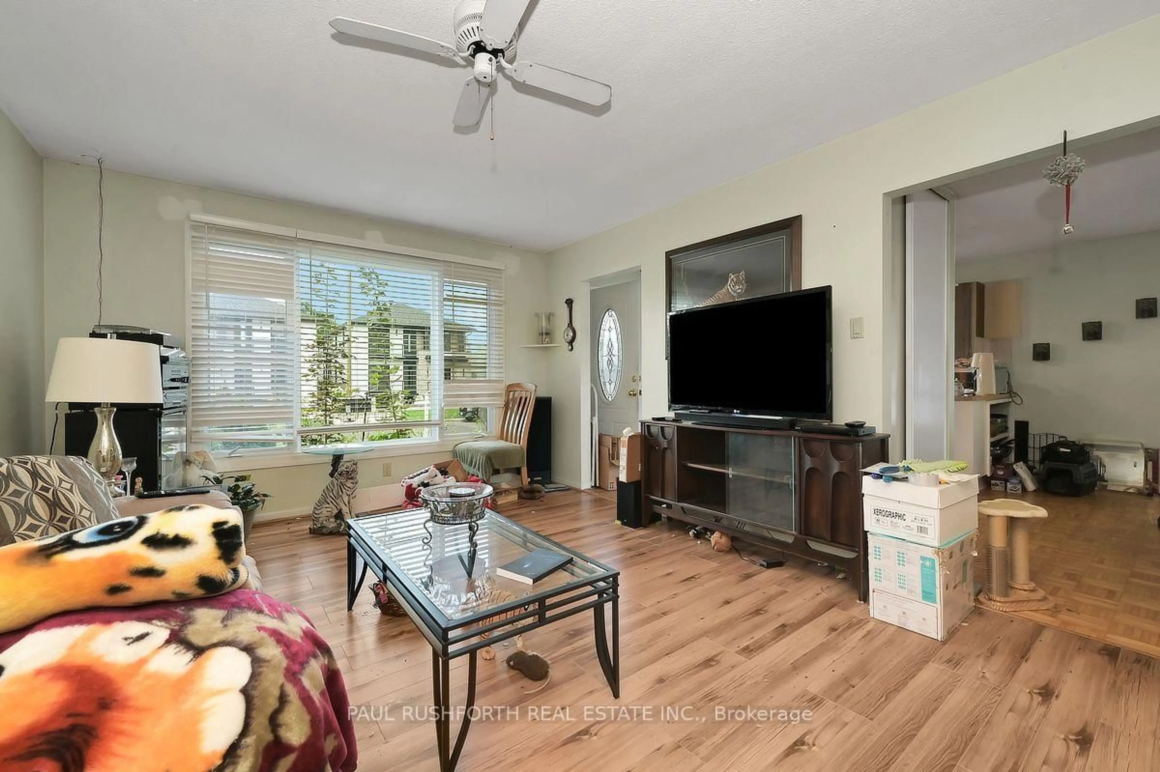 Living room with furniture, unknown for 2087 Boyer Rd, Orleans Ontario K1C 1R5