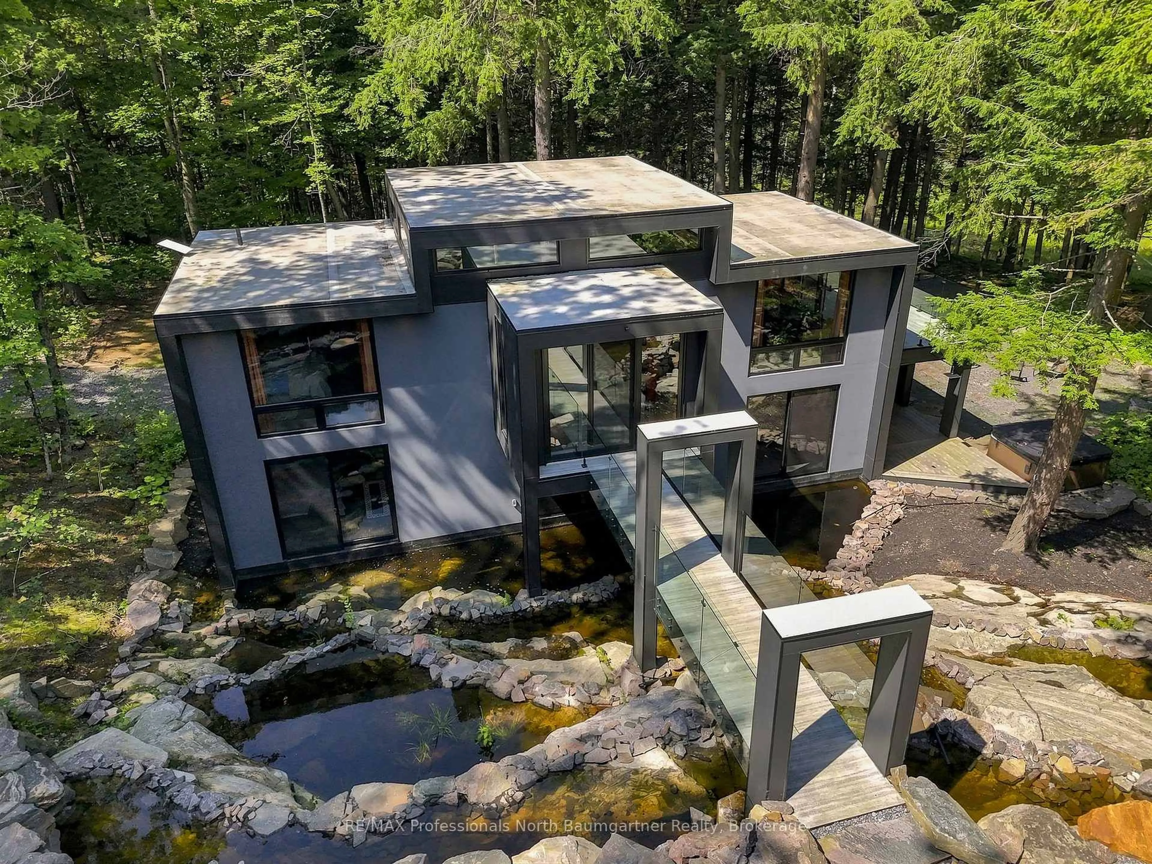 A pic from outside/outdoor area/front of a property/back of a property/a pic from drone, unknown for 1433 Buckslide Rd, Algonquin Highlands Ontario K0M 1S0