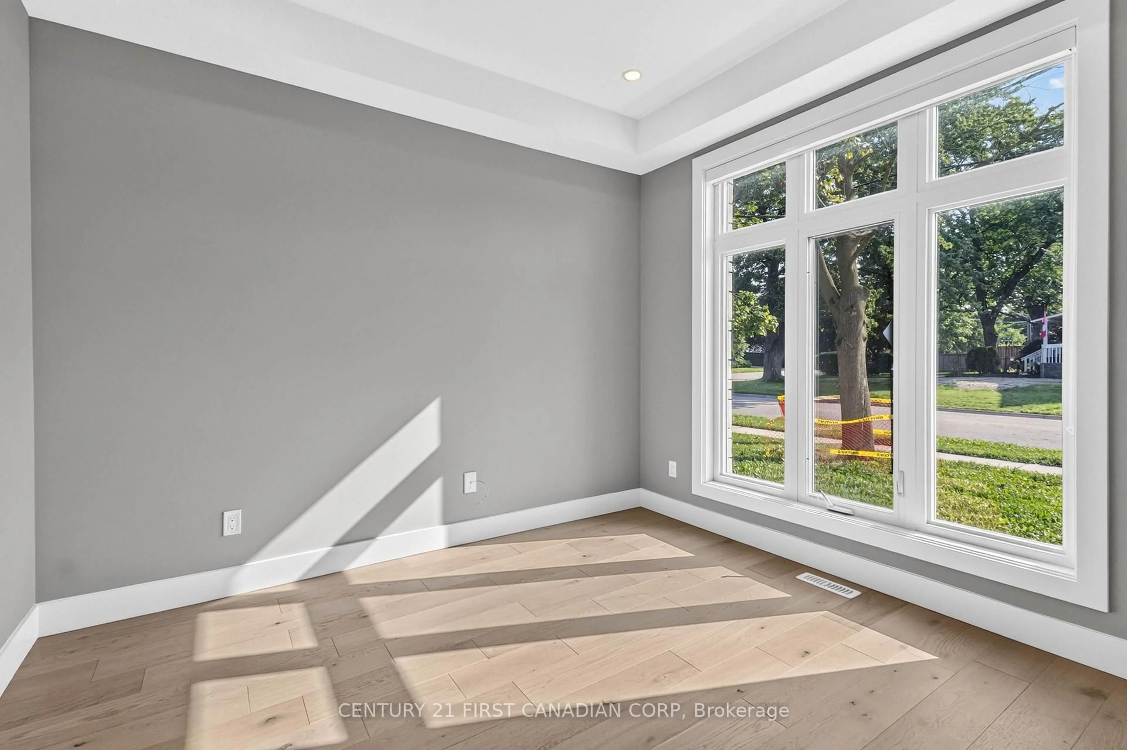 Unknown for 775 VERULAM St, London South Ontario N6C 3A7